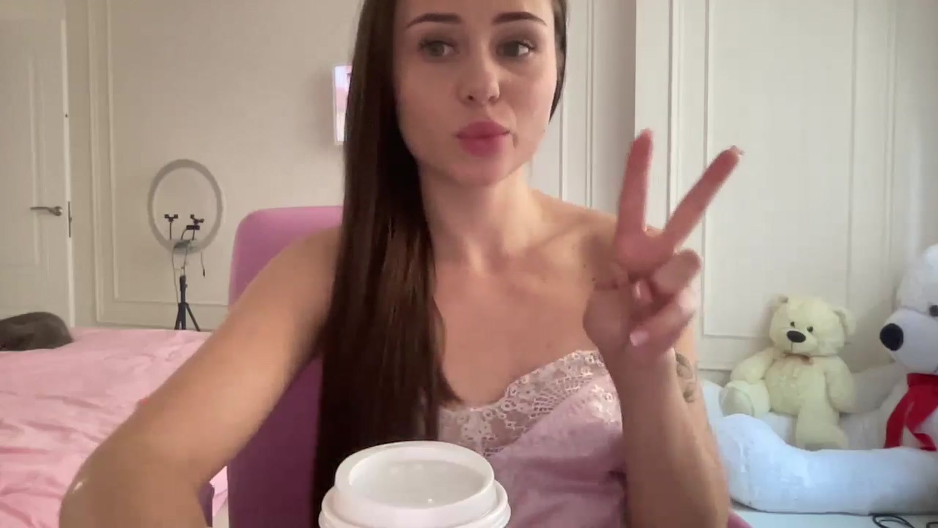 Gallery image thumbnail from StellaSol's myfreecams stream on, 08/01/2024, 06:46 image 9 of 20