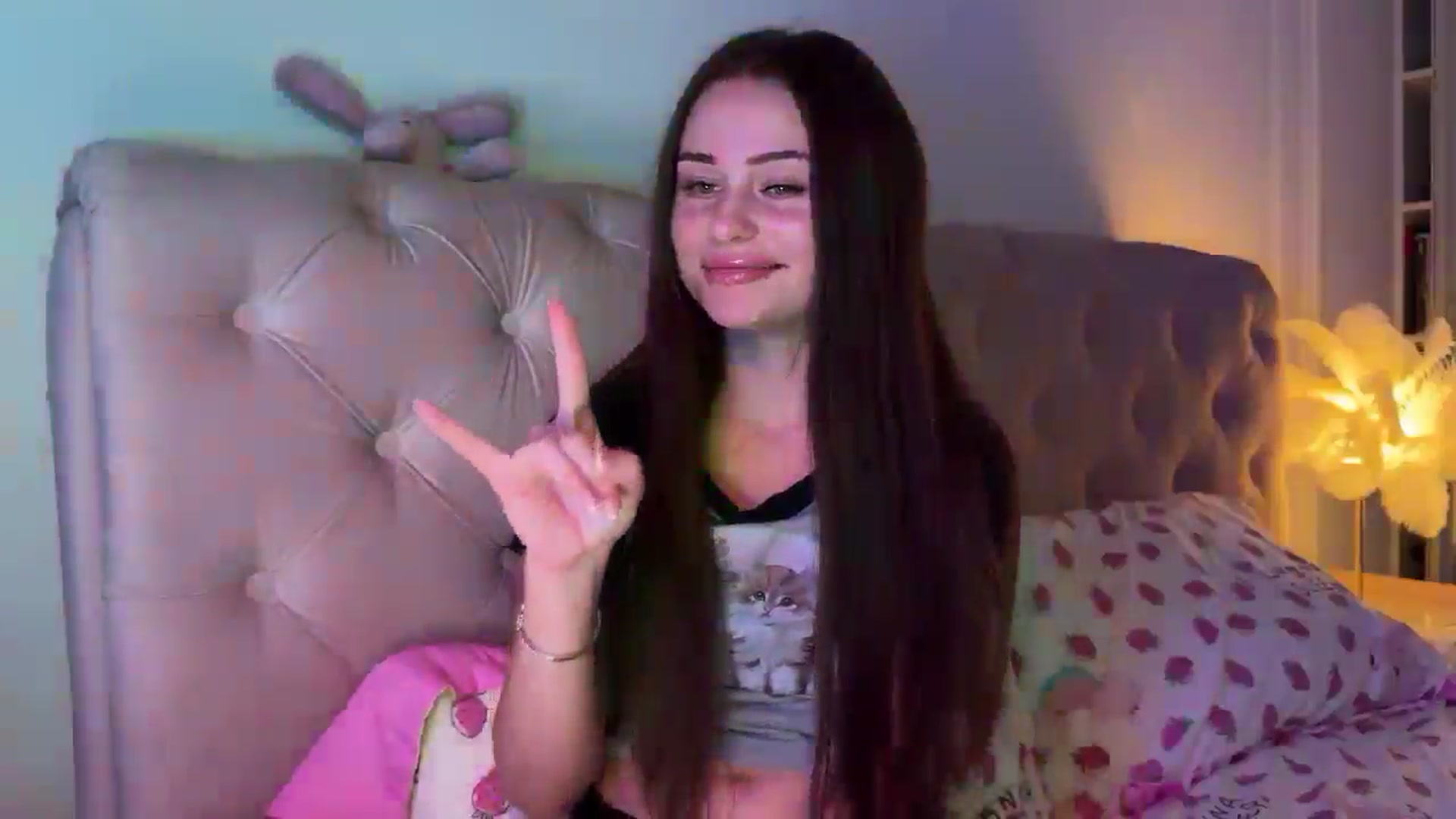 Gallery image thumbnail from StellaSol's myfreecams stream on, 08/15/2024, 19:02 image 4 of 20