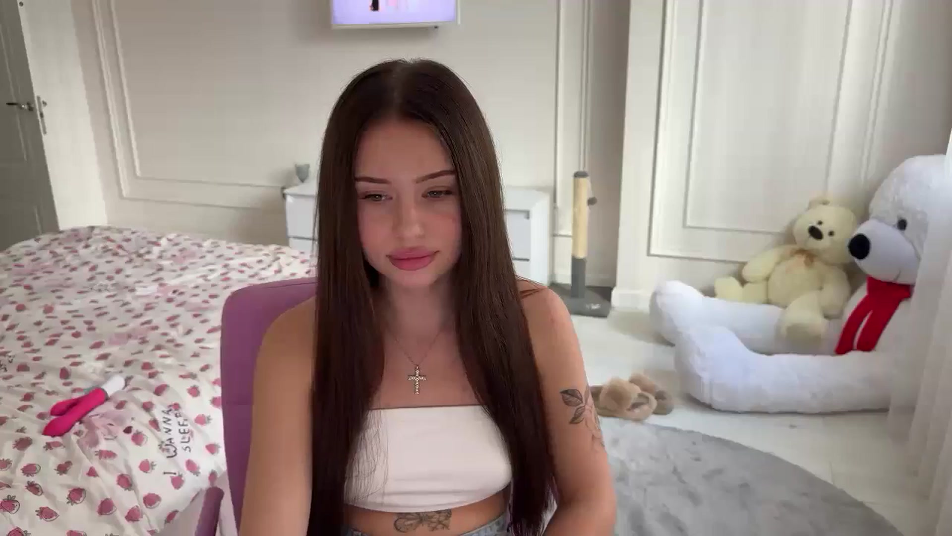 Gallery image thumbnail from StellaSol's myfreecams stream on, 08/17/2024, 14:16 image 9 of 20