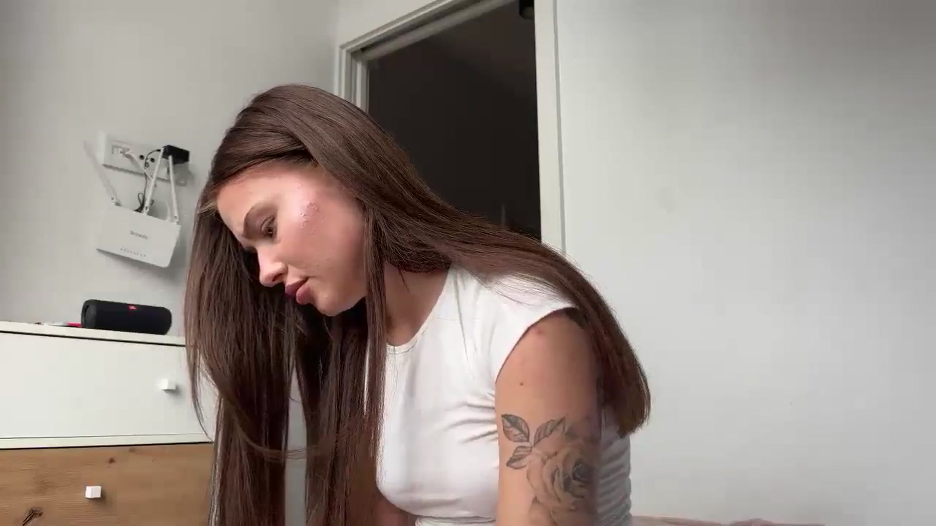 Gallery image thumbnail from StellaSol's myfreecams stream on, 08/27/2024, 14:40 image 9 of 20