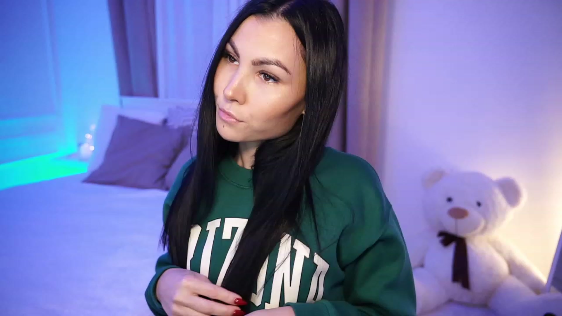 Gallery image thumbnail from StellaStone4's myfreecams stream on, 11/18/2023, 17:57 image 3 of 20