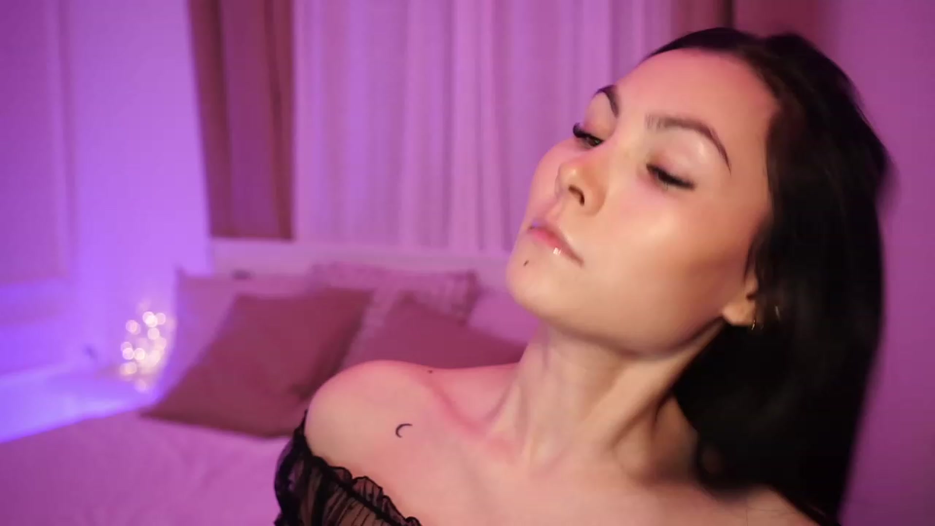 Gallery image thumbnail from StellaStone4's myfreecams stream on, 11/29/2023, 19:26 image 5 of 20