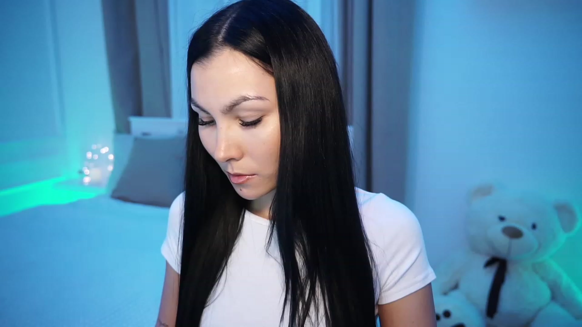 Gallery image thumbnail from StellaStone4's myfreecams stream on, 12/01/2023, 19:55 image 3 of 20