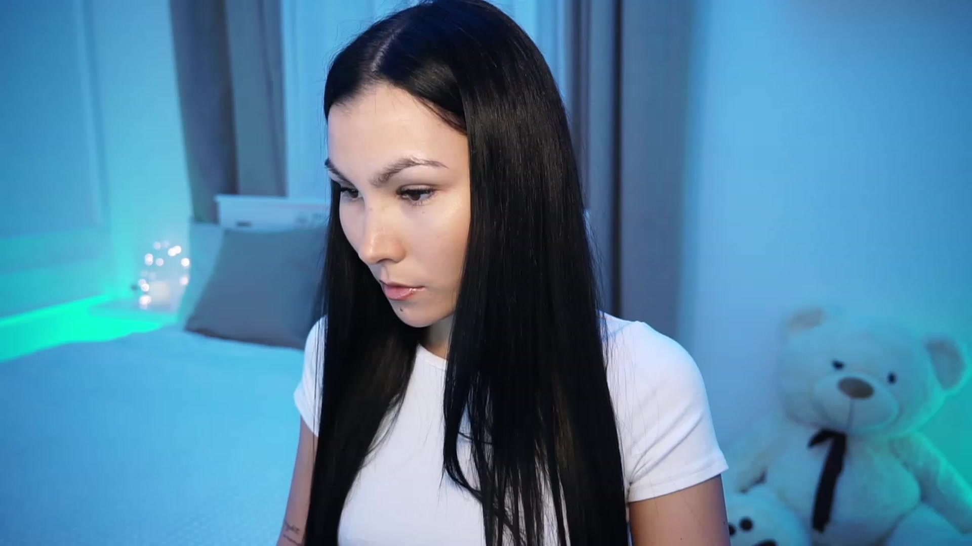 Gallery image thumbnail from StellaStone4's myfreecams stream on, 12/01/2023, 19:55 image 1 of 20