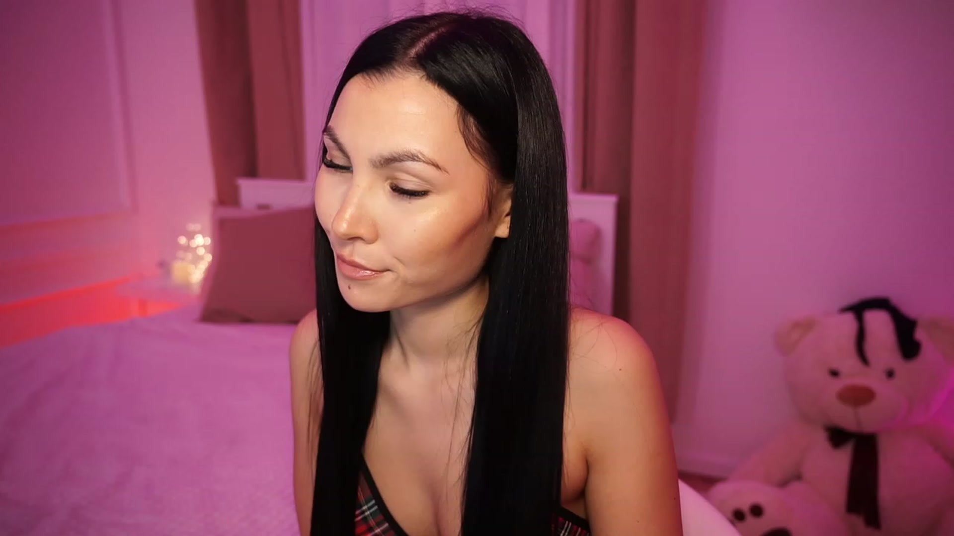 Gallery image thumbnail from StellaStone4's myfreecams stream on, 12/02/2023, 21:23 image 20 of 20