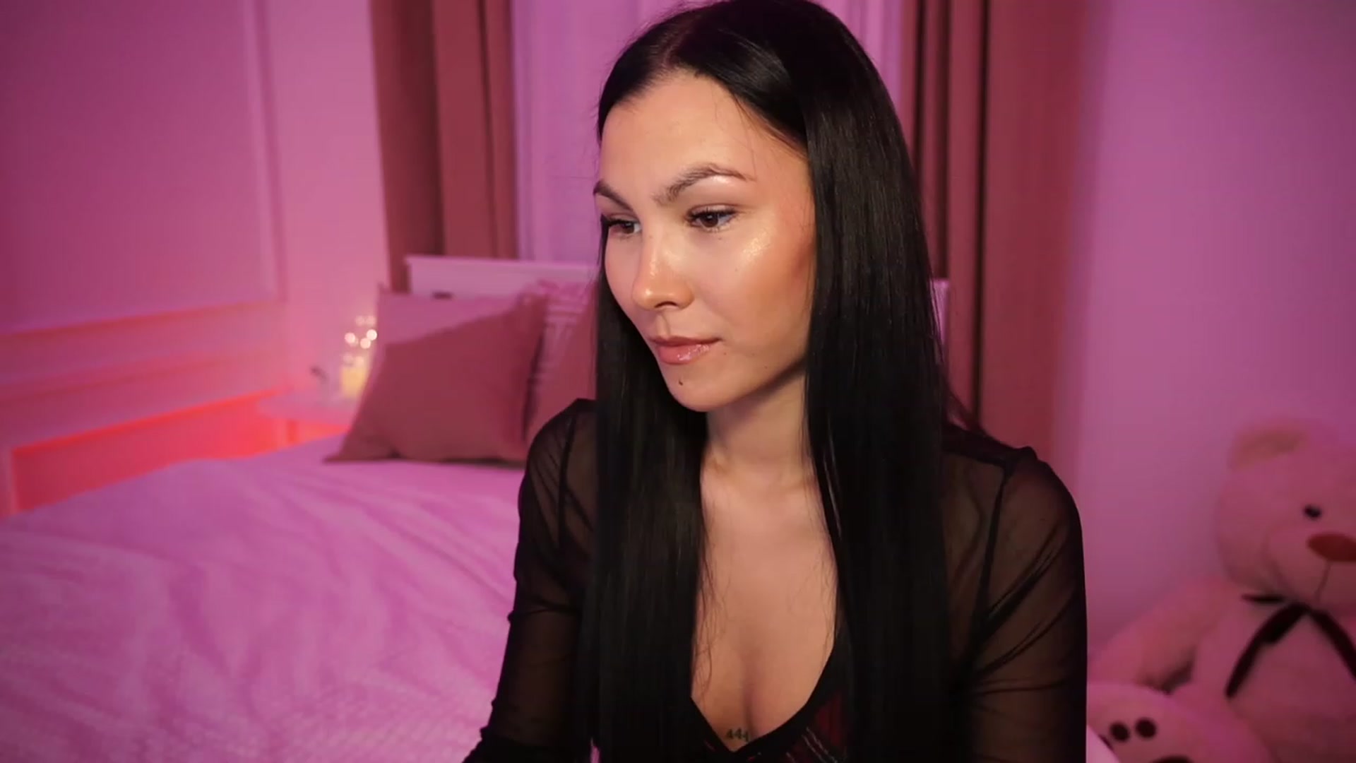 Gallery image thumbnail from StellaStone4's myfreecams stream on, 12/07/2023, 21:36 image 19 of 20