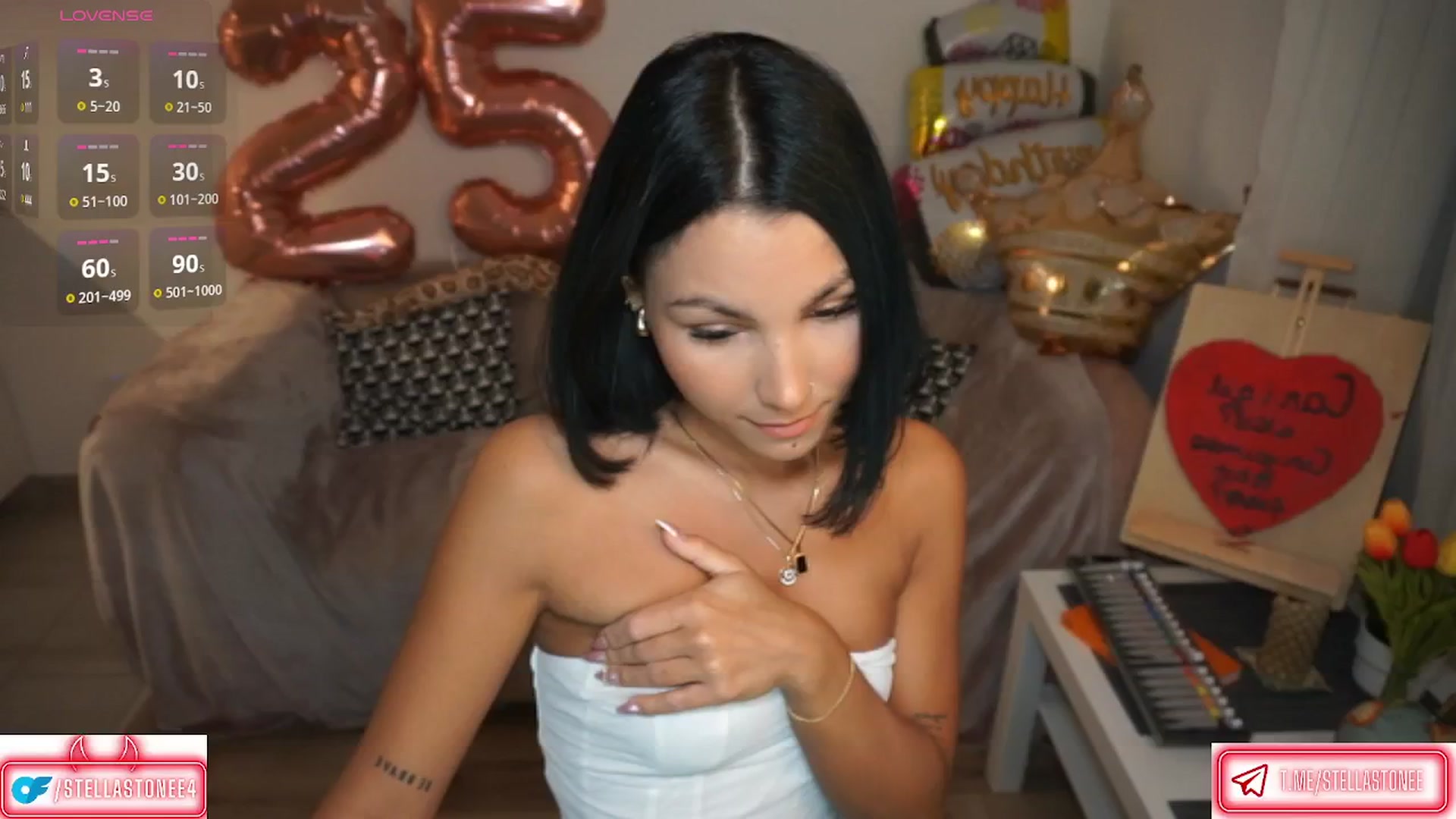 Gallery image thumbnail from StellaStone4's myfreecams stream on, 01/16/2025, 22:41 image 2 of 20