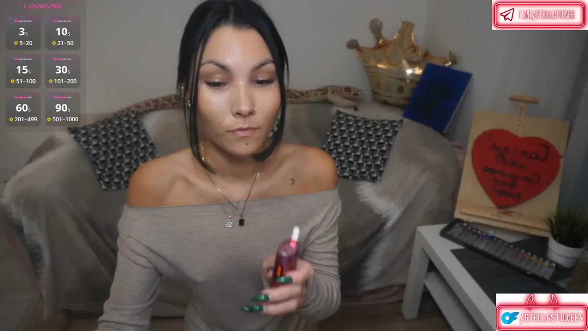 Gallery image thumbnail from StellaStone4's myfreecams stream on, 02/16/2025, 23:48 image 17 of 20