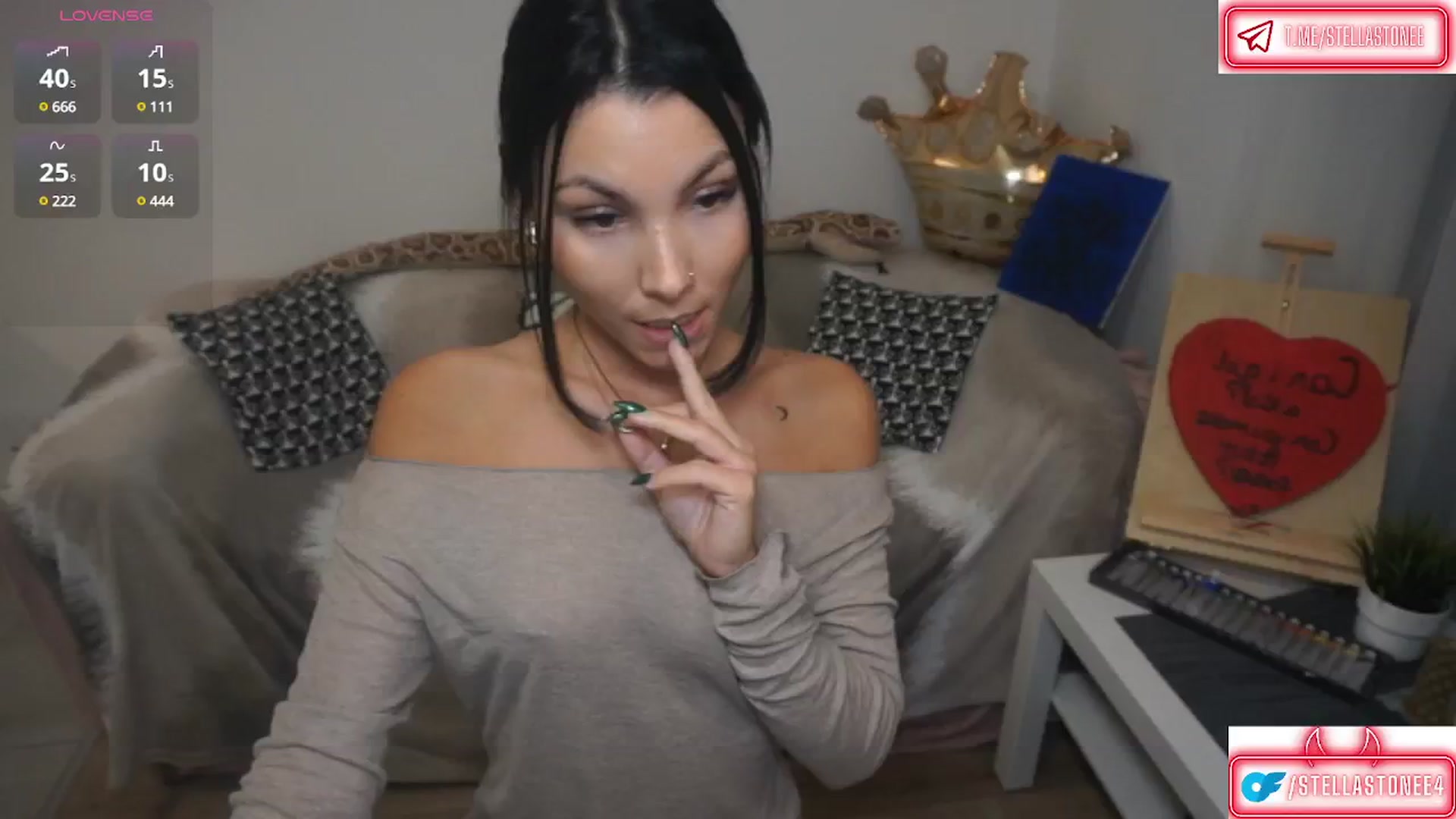 Gallery image thumbnail from StellaStone4's myfreecams stream on, 02/16/2025, 23:48 image 16 of 20