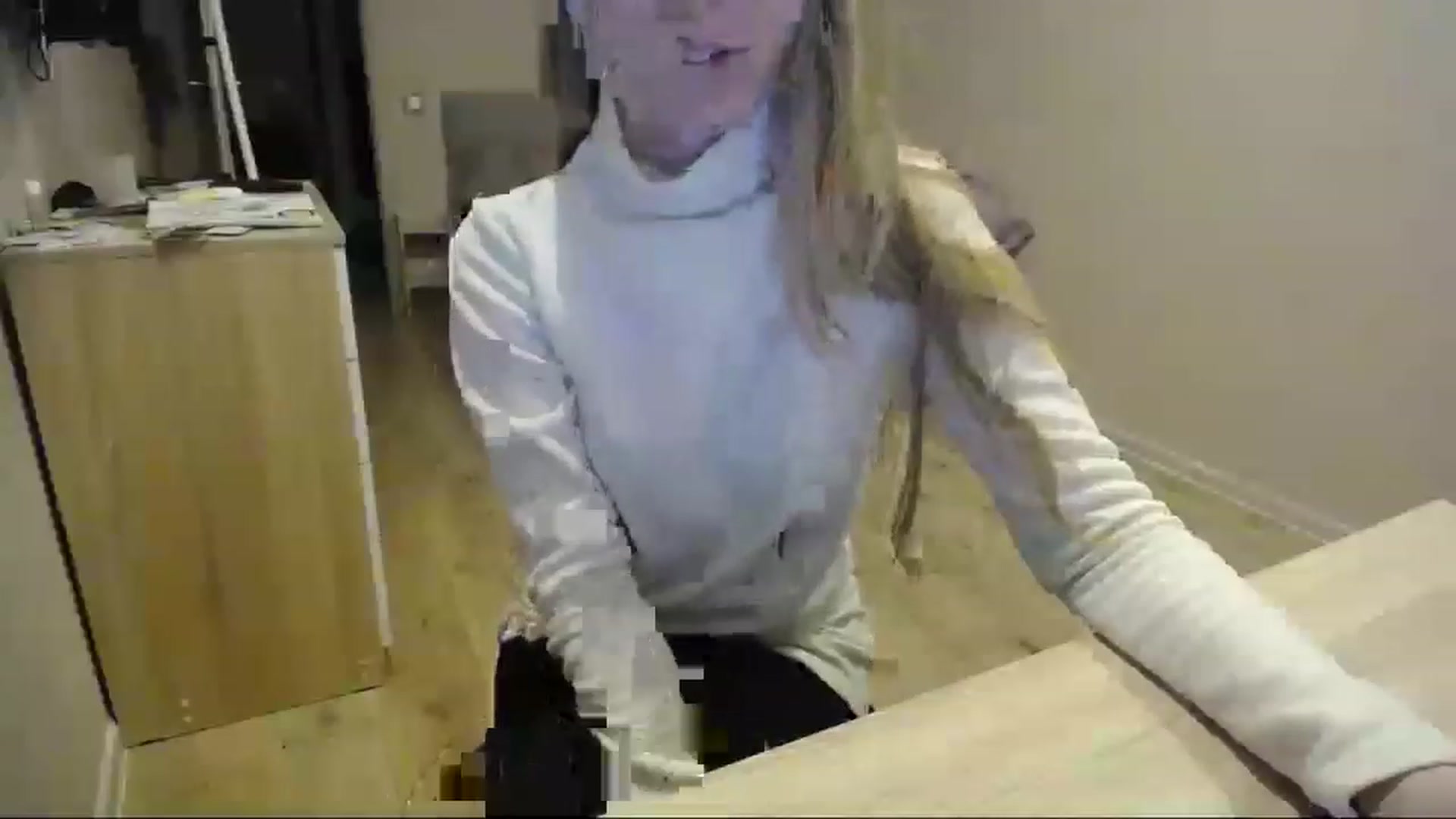 Gallery image thumbnail from Stella_Ley's myfreecams stream on, 11/25/2022, 13:46 image 4 of 20