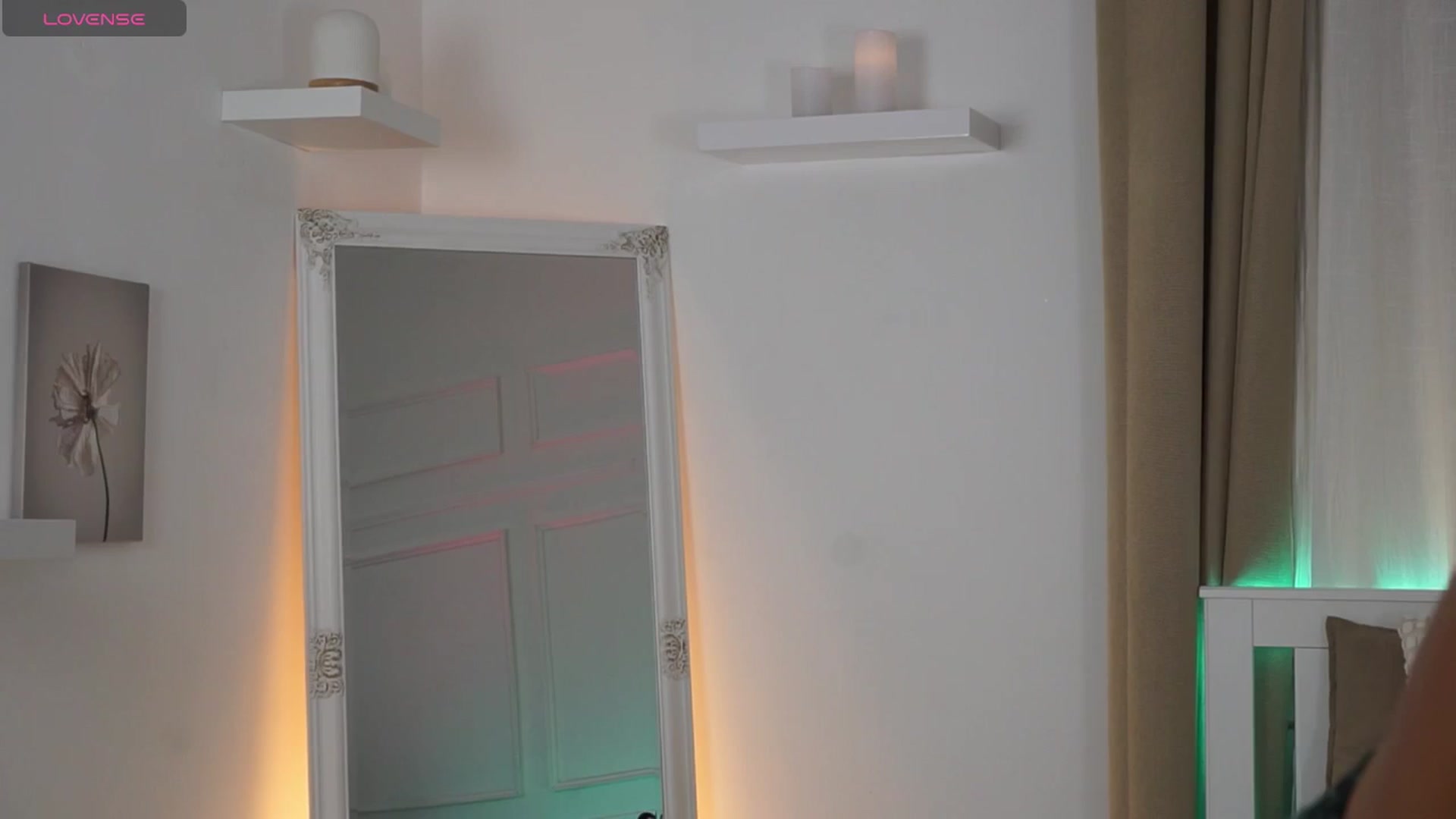 Gallery image thumbnail from Stella_Stone's myfreecams stream on, 04/07/2025, 17:43 image 17 of 20