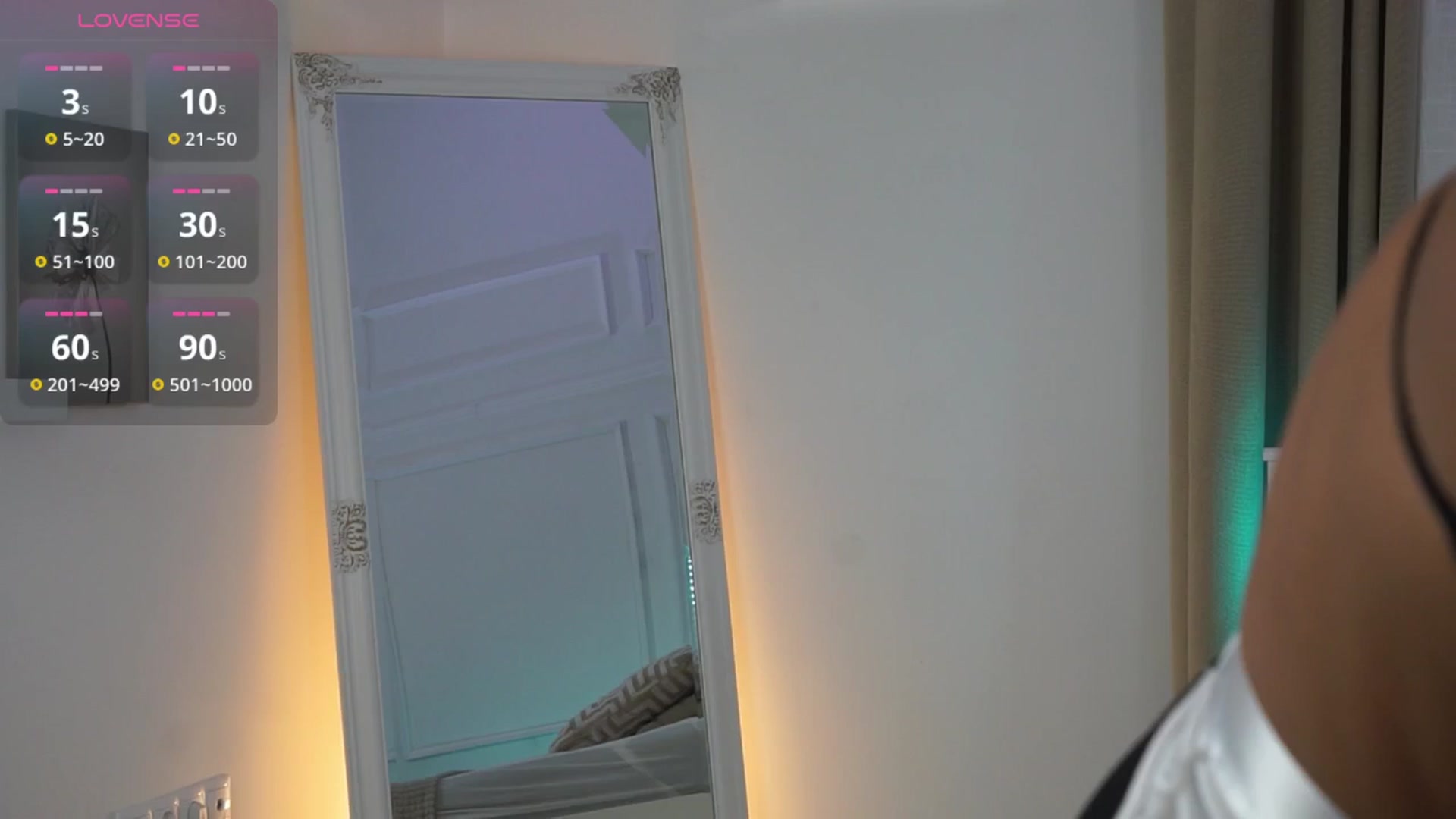 Gallery image thumbnail from Stella_Stone's myfreecams stream on, 04/13/2025, 17:30 image 8 of 20