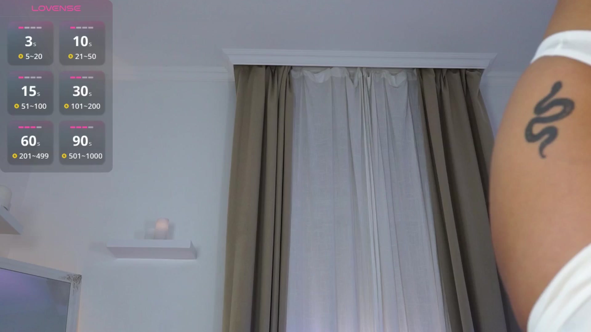 Gallery image thumbnail from Stella_Stone's myfreecams stream on, 04/14/2025, 19:21 image 12 of 20