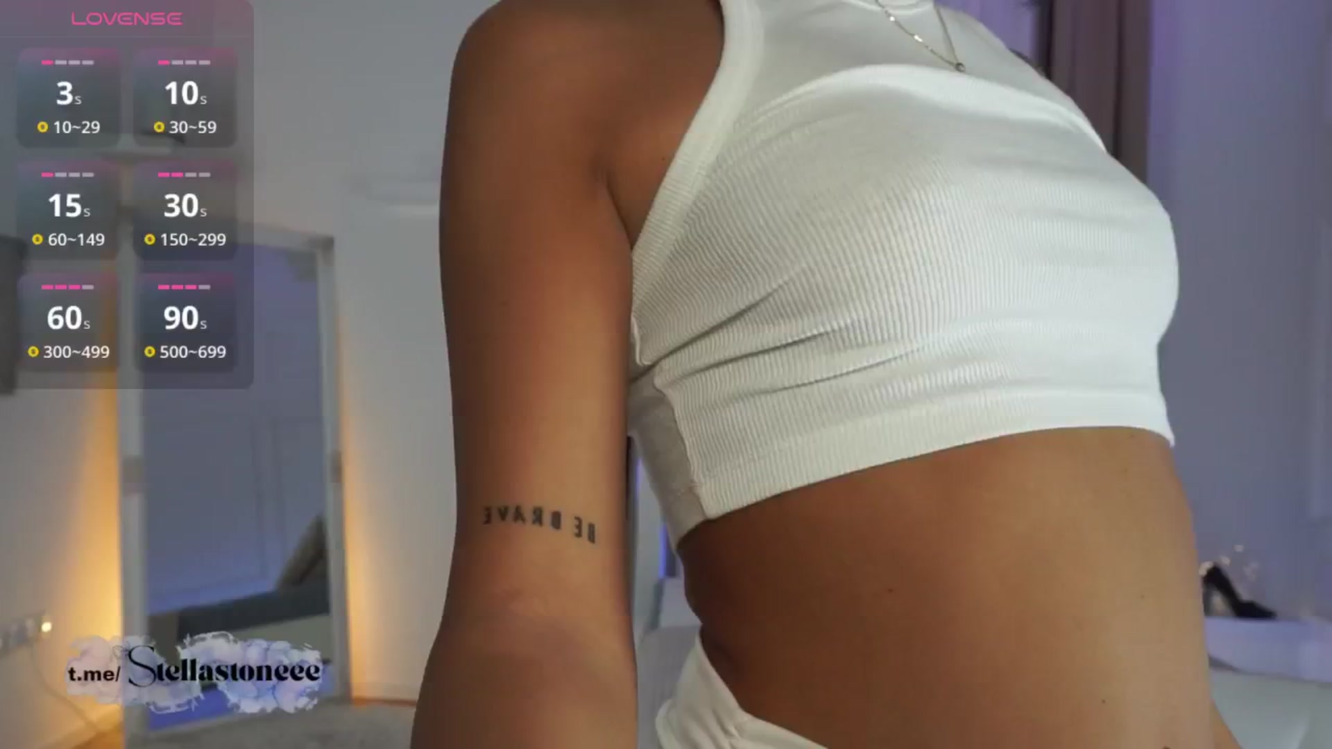 Gallery image thumbnail from Stella_Stone's myfreecams stream on, 04/22/2025, 19:43 image 8 of 20