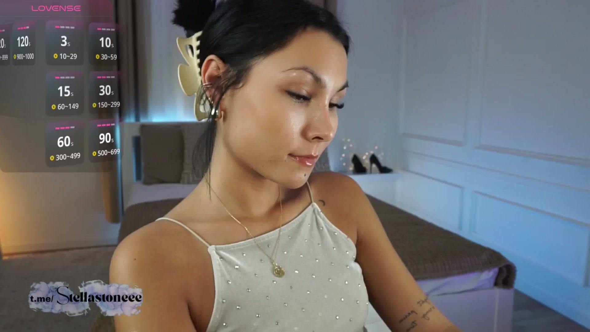 Gallery image thumbnail from Stella_Stone's myfreecams stream on, 05/03/2025, 20:59 image 13 of 20