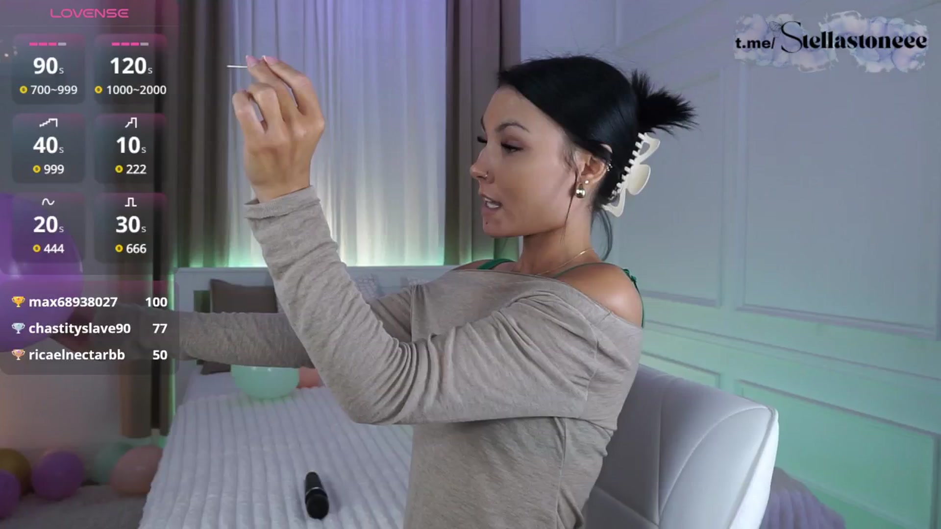 Gallery image thumbnail from Stella_Stone's myfreecams stream on, 05/19/2025, 21:05 image 19 of 20