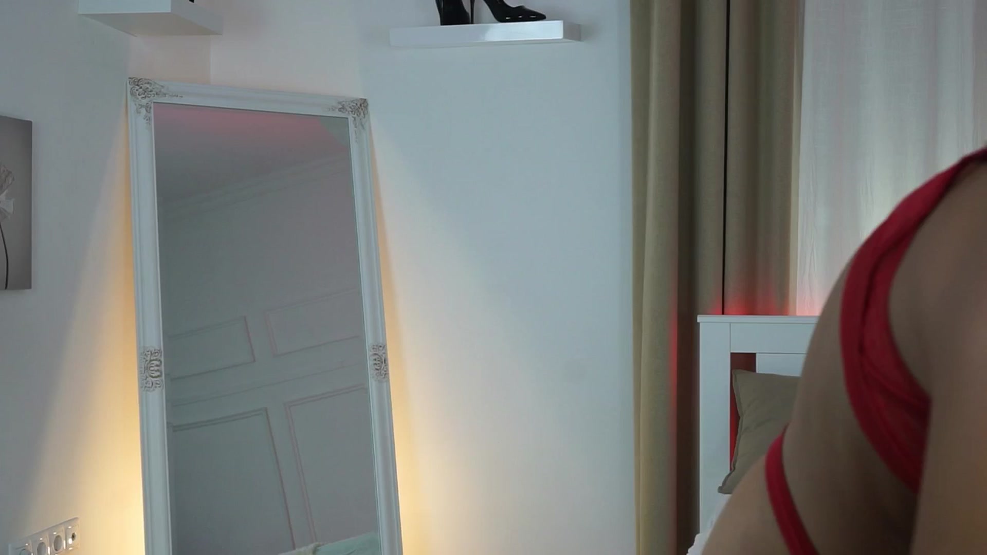 Gallery image thumbnail from Stella_Stone's myfreecams stream on, 06/12/2025, 19:45 image 12 of 20