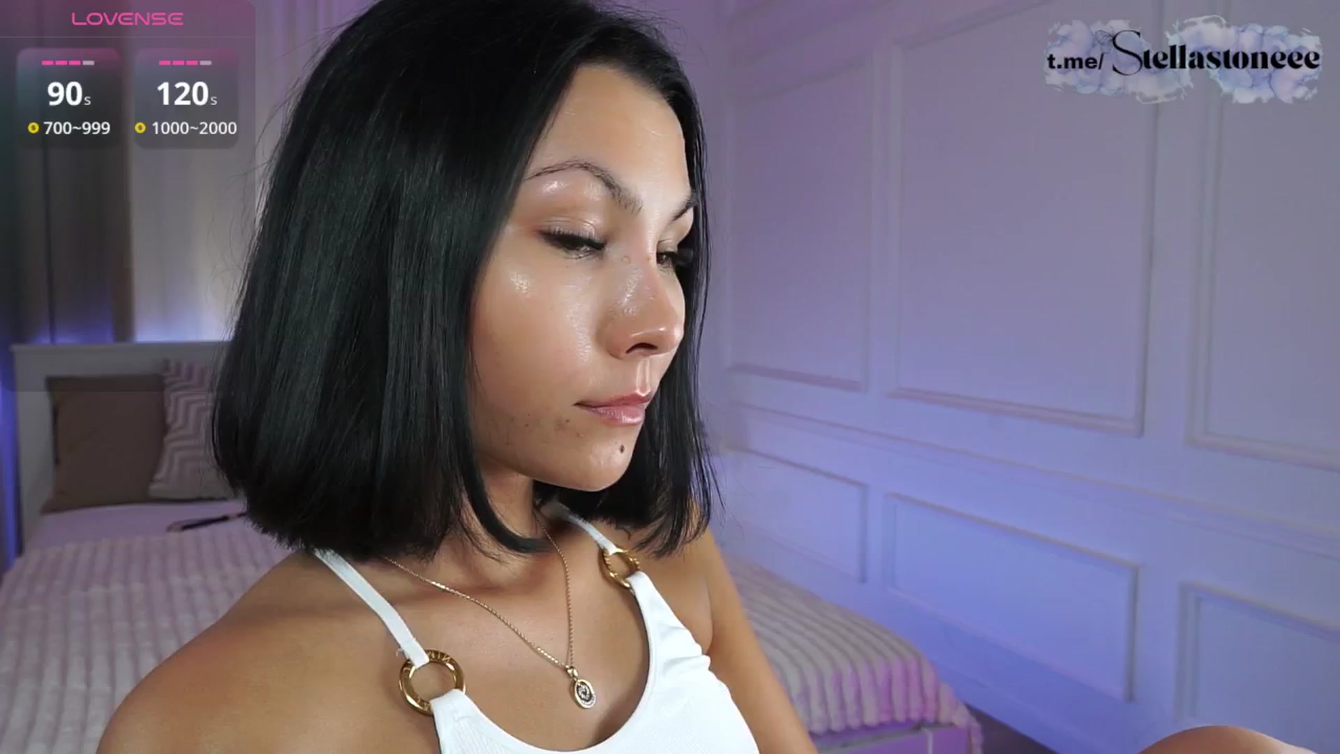 Gallery image thumbnail from Stella_Stone's myfreecams stream on, 06/15/2025, 21:03 image 18 of 20