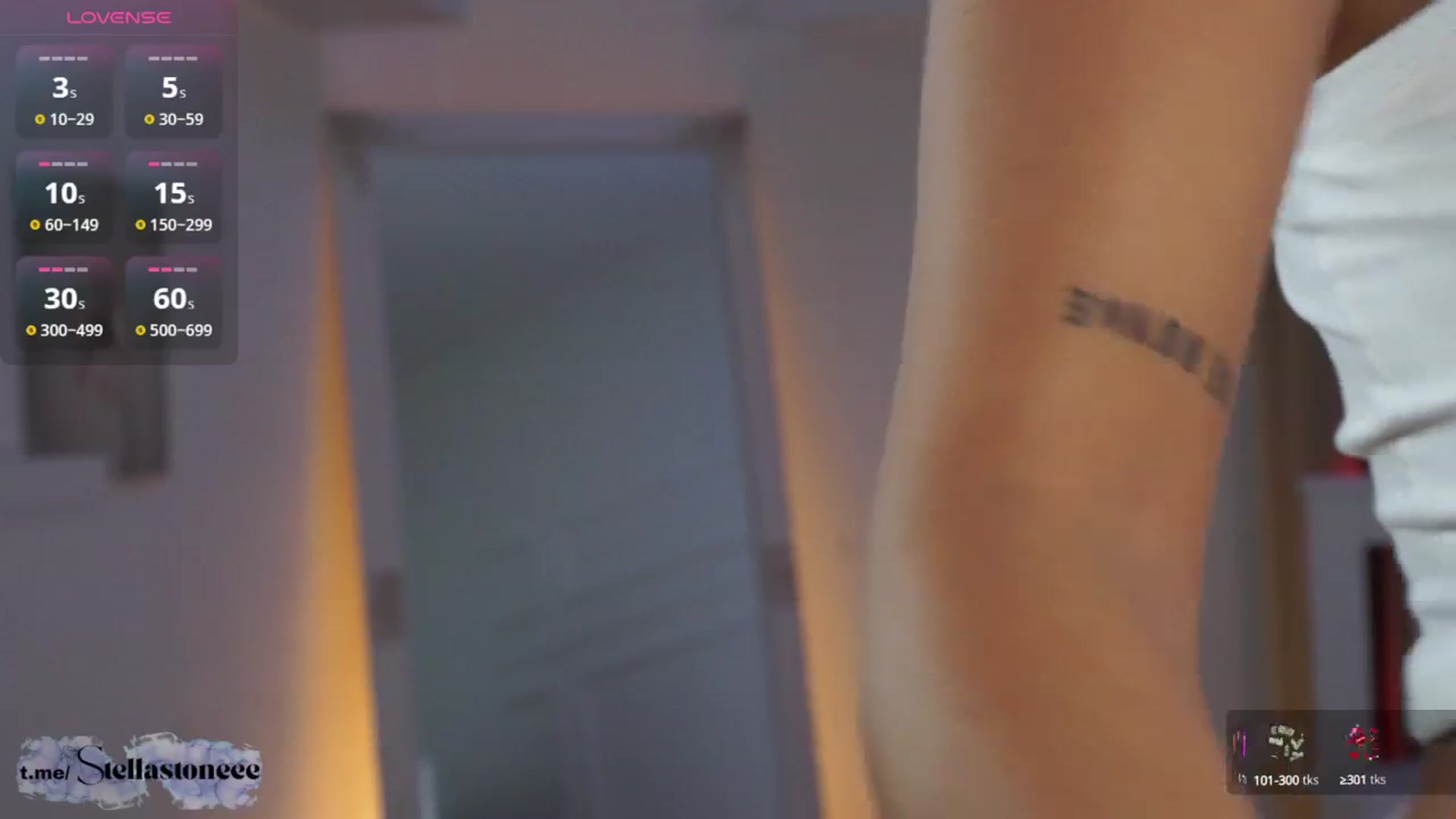 Gallery image thumbnail from Stella_Stone's myfreecams stream on, 07/17/2025, 14:14 image 14 of 20