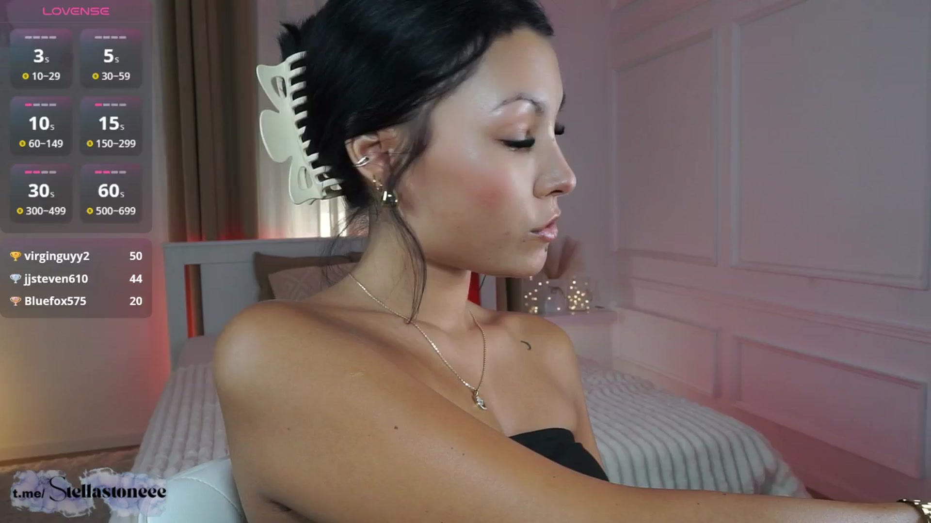 Gallery image thumbnail from Stella_Stone's myfreecams stream on, 07/27/2025, 16:29 image 18 of 20