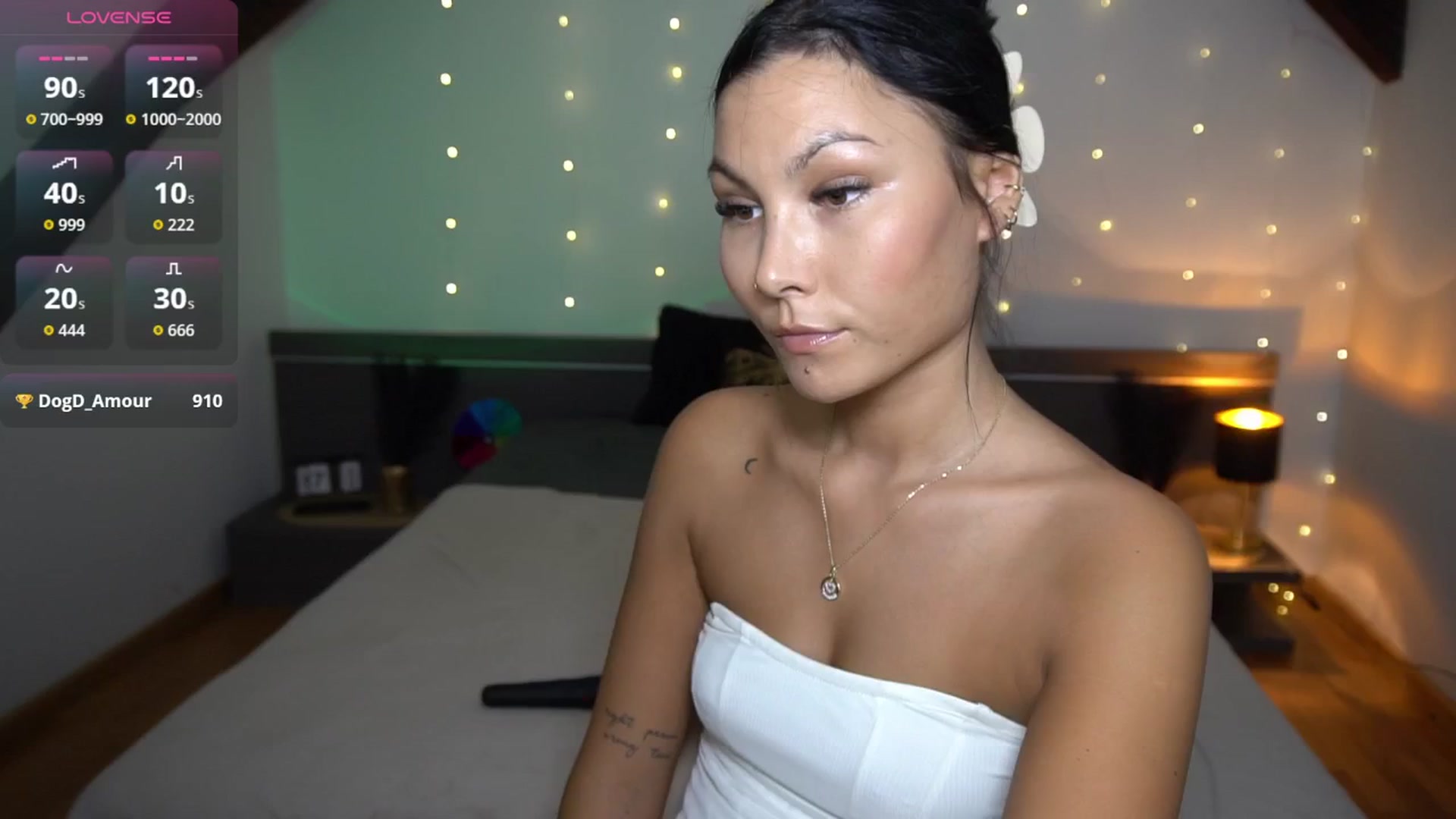Gallery image thumbnail from Stella_Stone's myfreecams stream on, 08/17/2025, 18:09 image 9 of 20