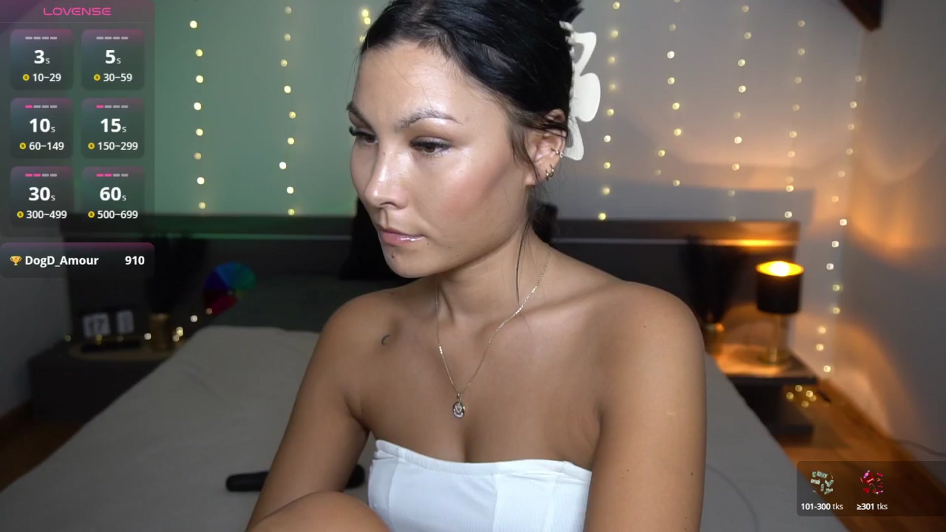 Gallery image thumbnail from Stella_Stone's myfreecams stream on, 08/17/2025, 18:28 image 1 of 20