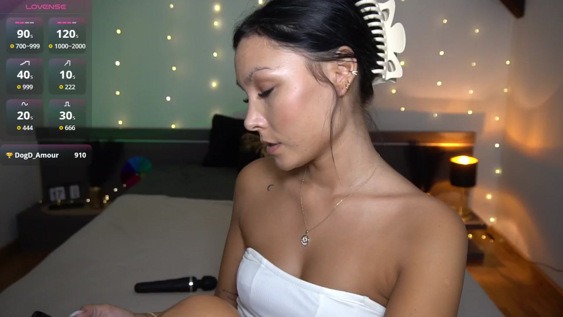 Gallery image thumbnail from Stella_Stone's myfreecams stream on, 08/17/2025, 18:28 image 17 of 20