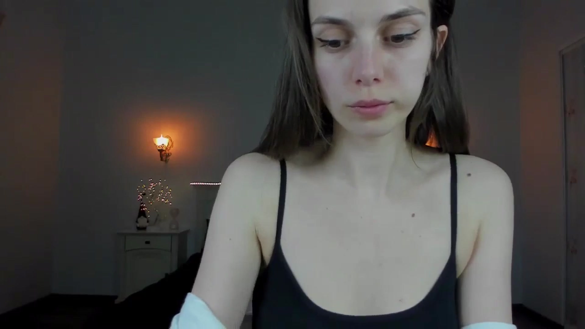 Gallery image thumbnail from Stella_queenn's myfreecams stream on, 03/24/2024, 16:03 image 8 of 20