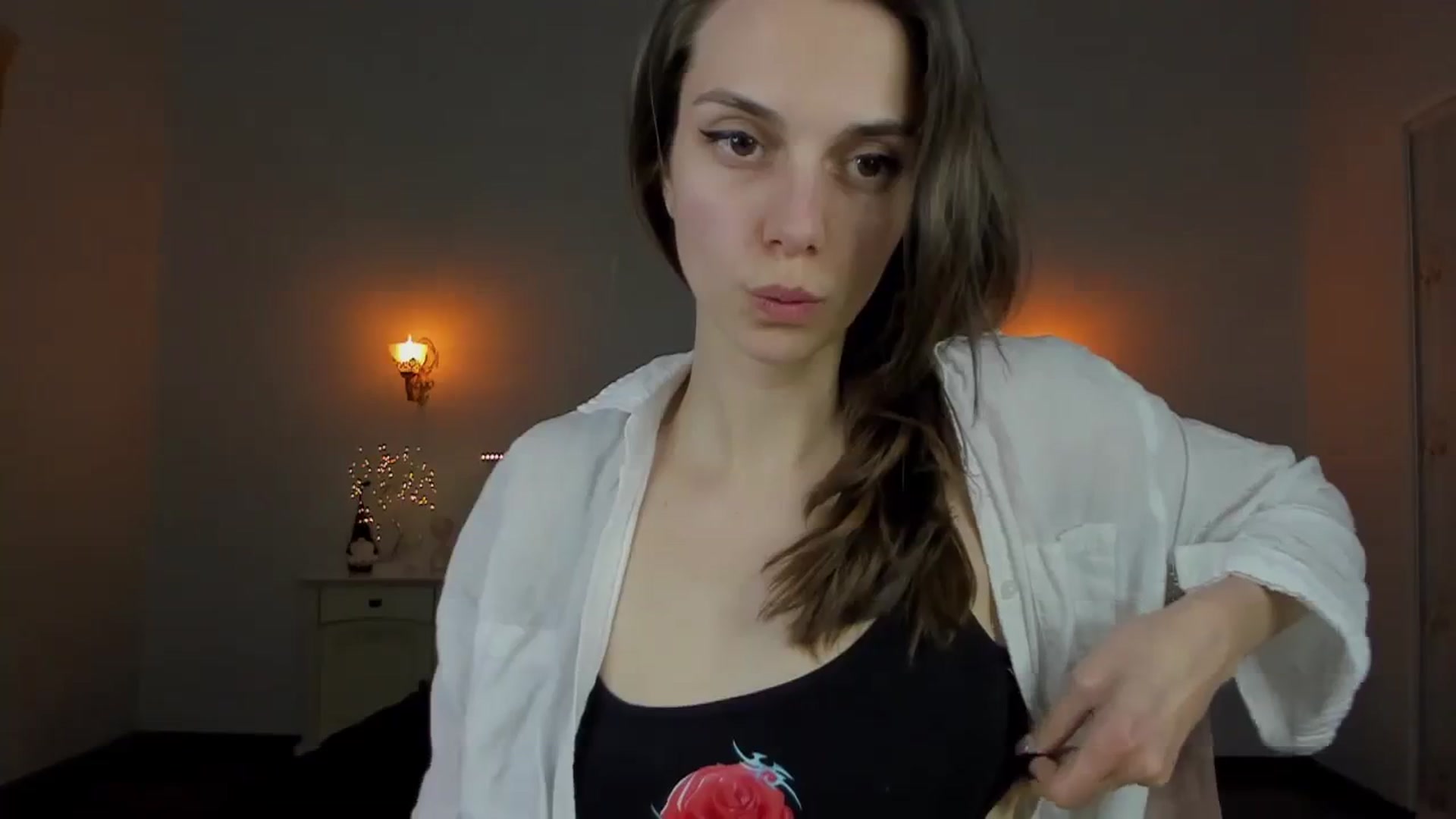 Gallery image thumbnail from Stella_queenn's myfreecams stream on, 03/24/2024, 16:03 image 15 of 20