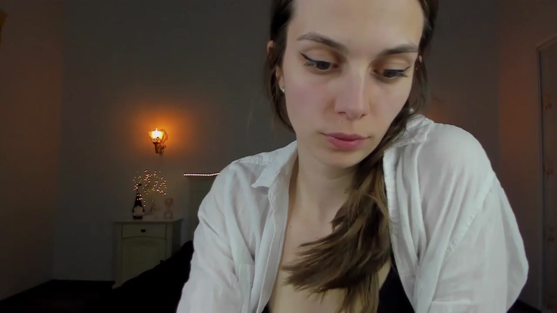 Gallery image thumbnail from Stella_queenn's myfreecams stream on, 03/24/2024, 16:03 image 16 of 20