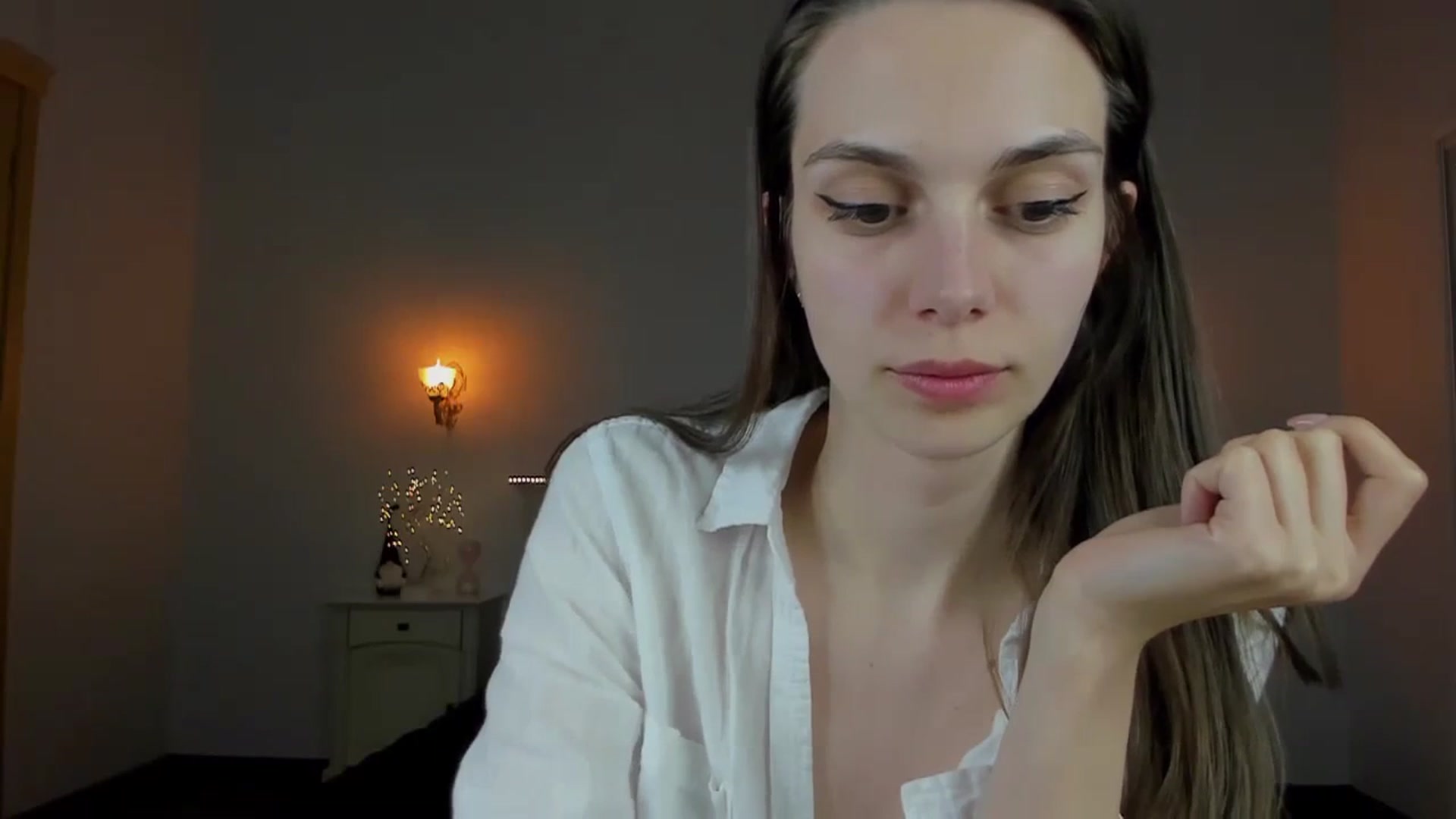 Gallery image thumbnail from Stella_queenn's myfreecams stream on, 03/24/2024, 18:52 image 15 of 20