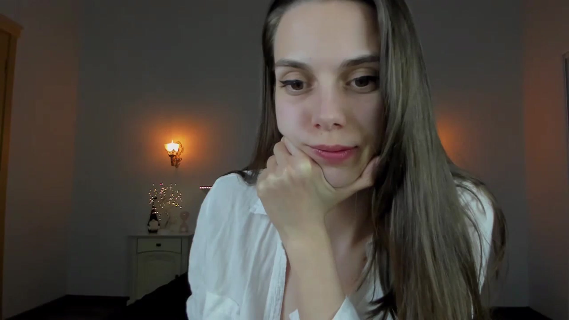 Gallery image thumbnail from Stella_queenn's myfreecams stream on, 03/24/2024, 18:52 image 18 of 20