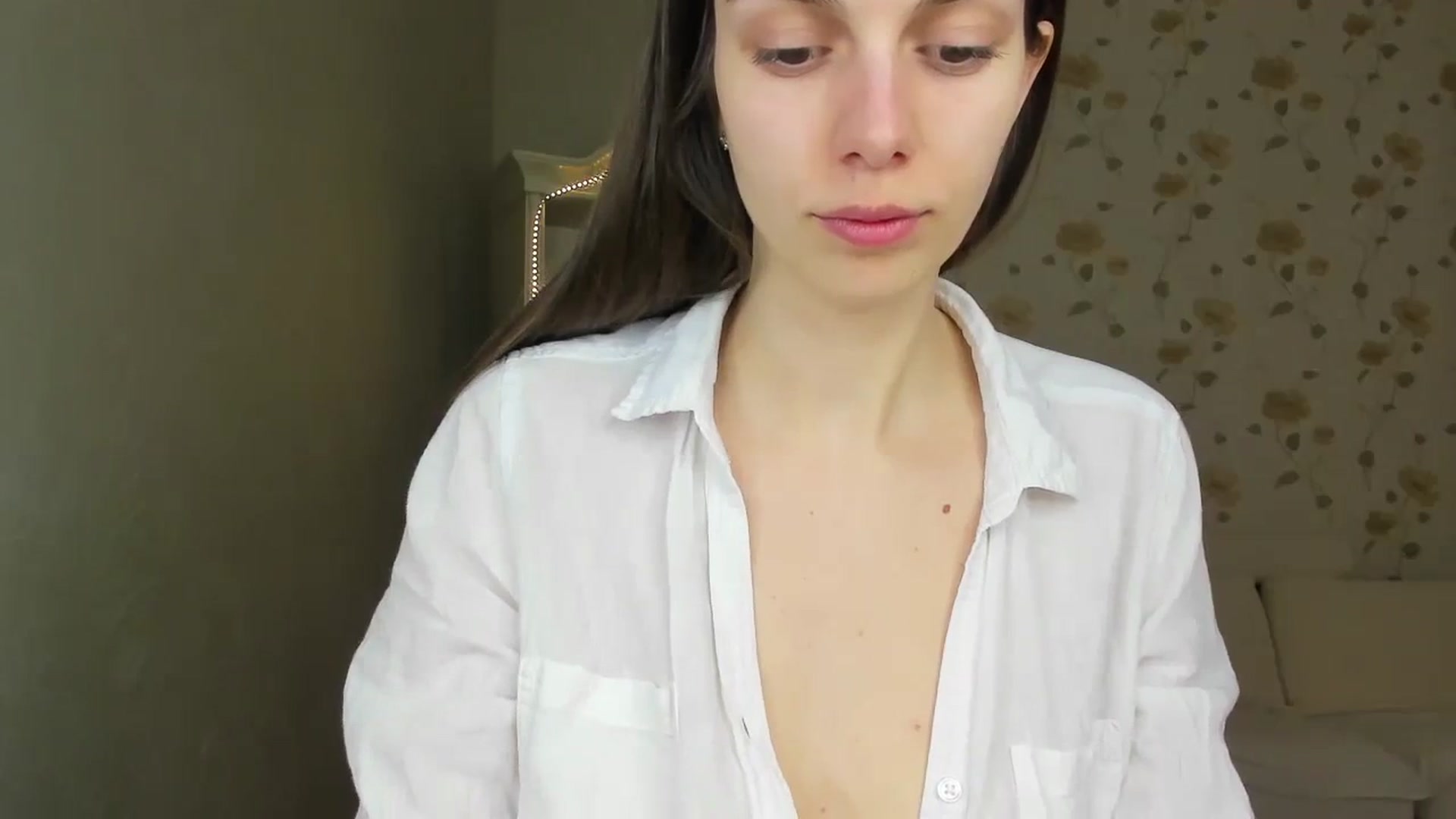 Gallery image thumbnail from Stella_queenn's myfreecams stream on, 03/25/2024, 11:05 image 16 of 20