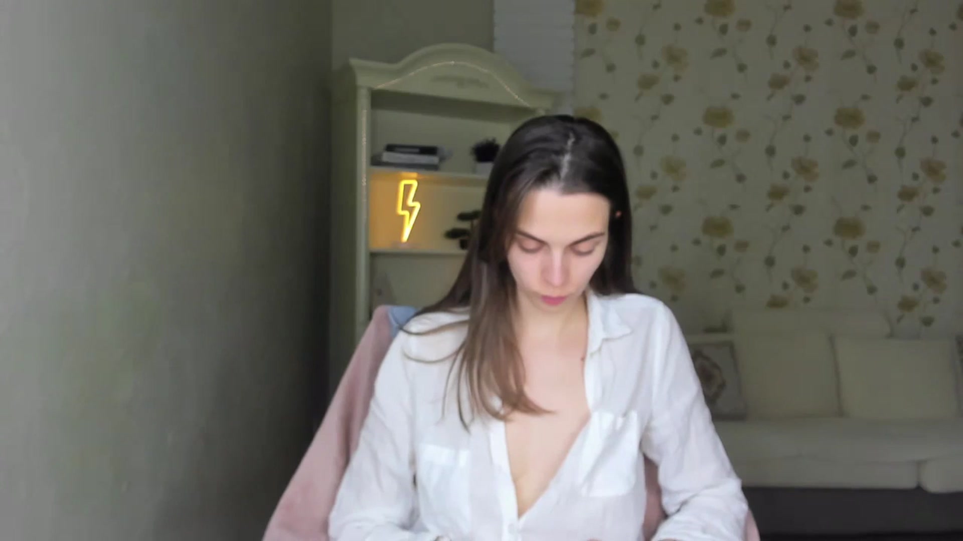Gallery image thumbnail from Stella_queenn's myfreecams stream on, 03/29/2024, 15:41 image 13 of 20