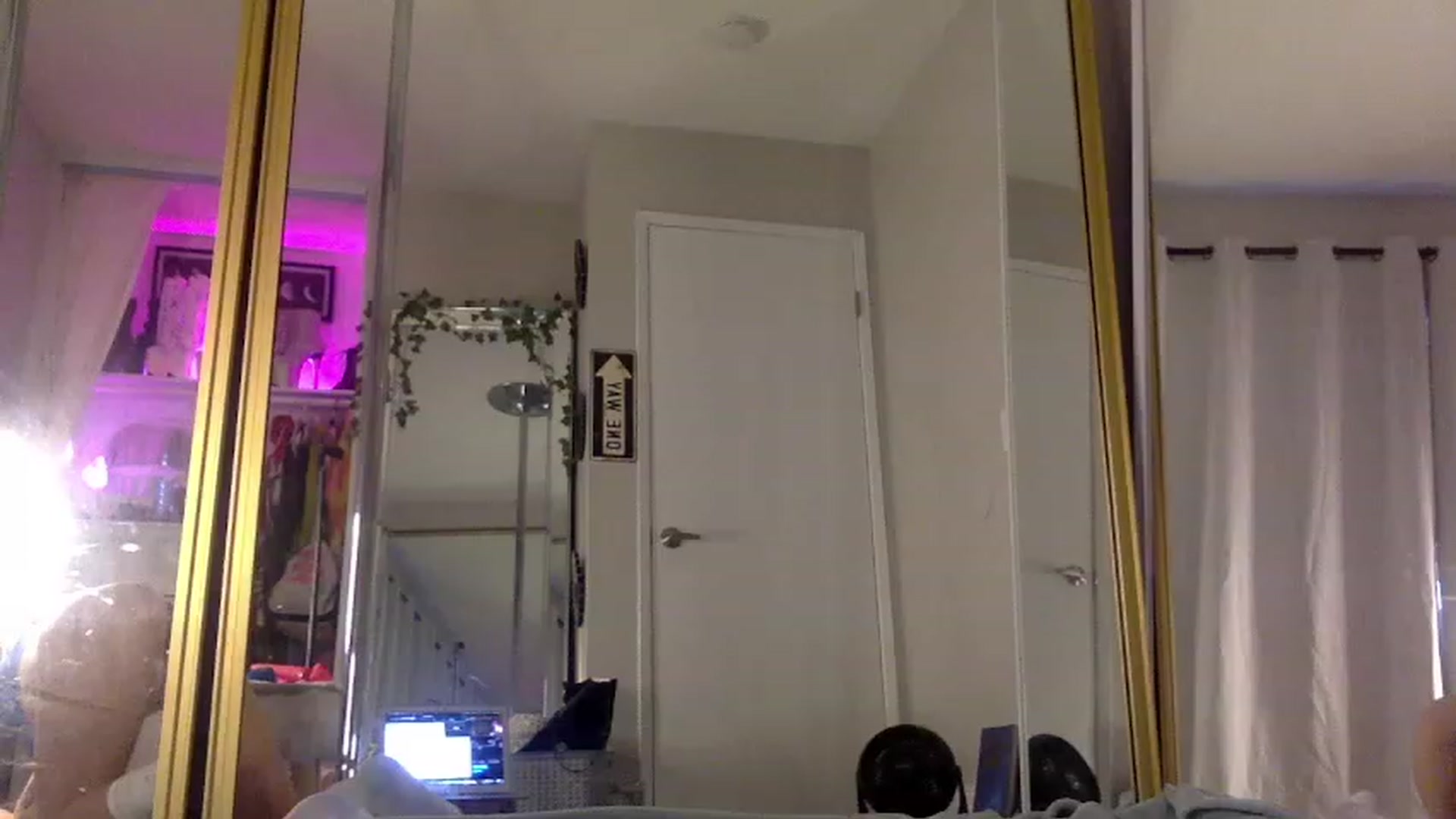 Gallery image thumbnail from Stellababe777's myfreecams stream on, 08/22/2023, 01:46 image 1 of 20