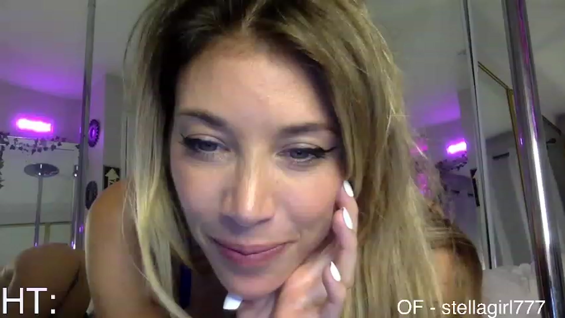 Gallery image thumbnail from Stellababe777's myfreecams stream on, 09/05/2023, 03:20 image 15 of 20