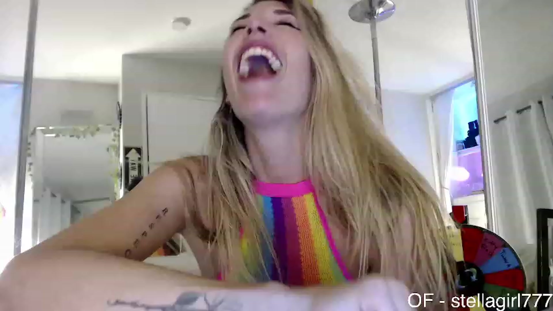 Gallery image thumbnail from Stellababe777's myfreecams stream on, 10/06/2023, 05:33 image 17 of 20