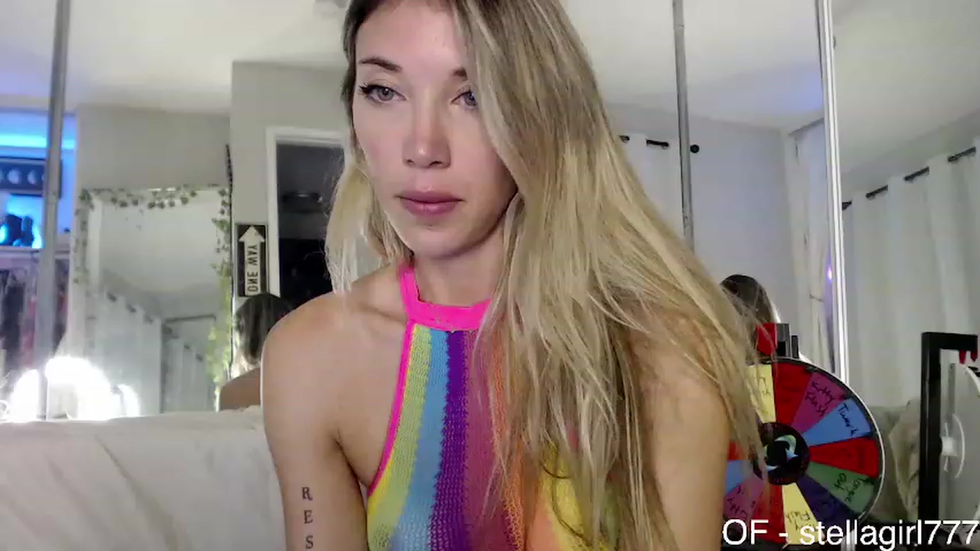 Gallery image thumbnail from Stellababe777's myfreecams stream on, 10/11/2023, 03:22 image 17 of 20