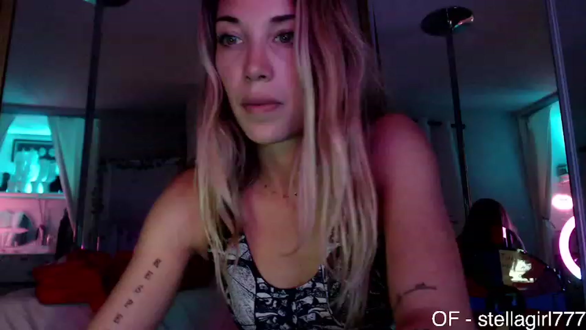 Gallery image thumbnail from Stellababe777's myfreecams stream on, 10/14/2023, 03:07 image 16 of 20