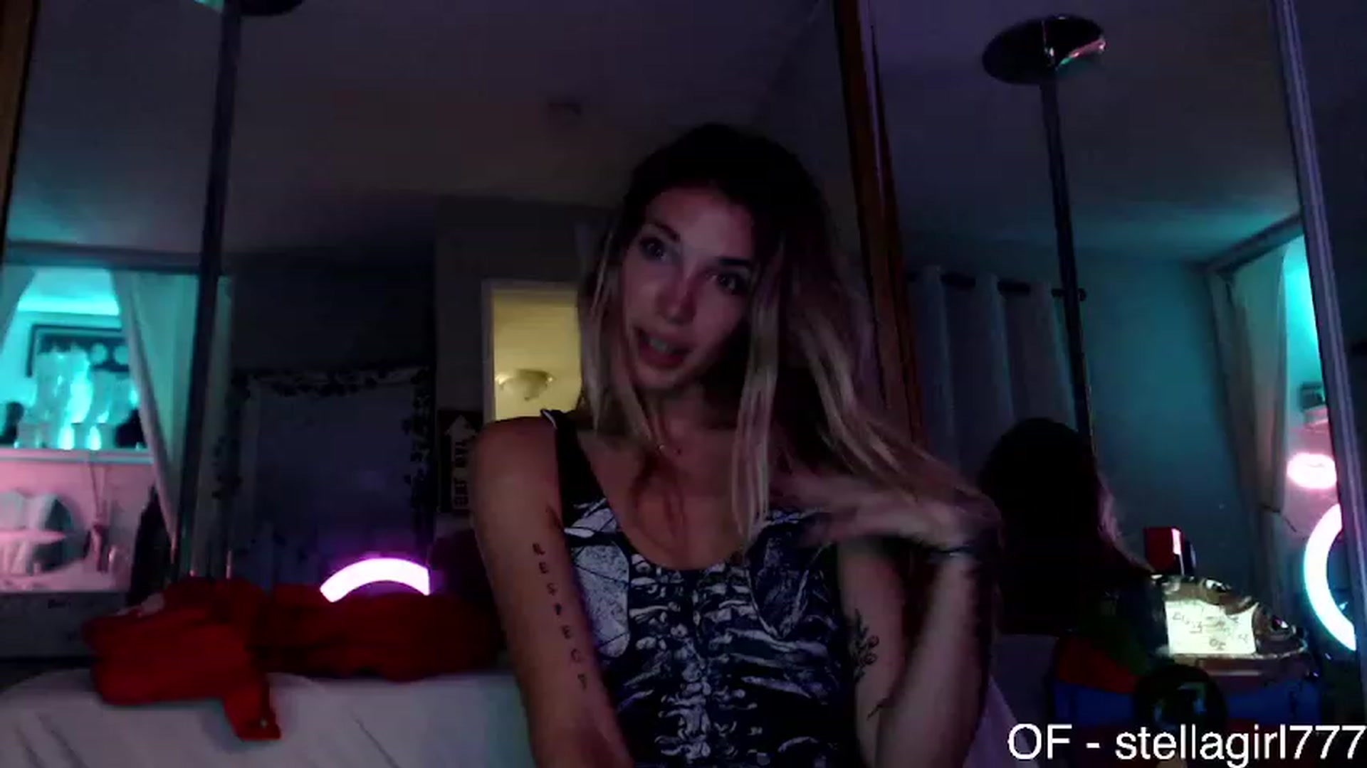 Gallery image thumbnail from Stellababe777's myfreecams stream on, 10/14/2023, 03:07 image 9 of 20