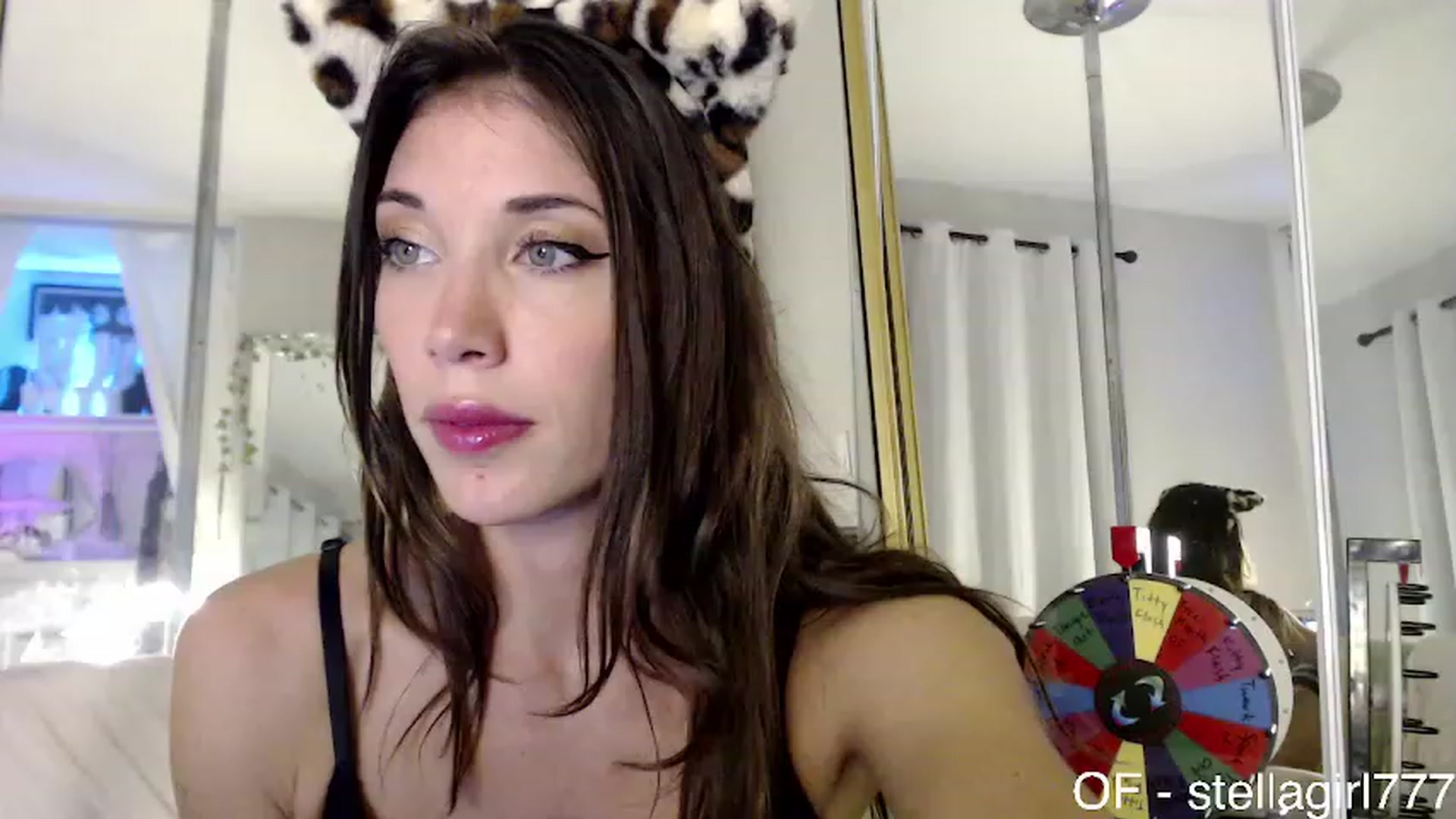 Gallery image thumbnail from Stellababe777's myfreecams stream on, 10/24/2023, 03:13 image 6 of 20