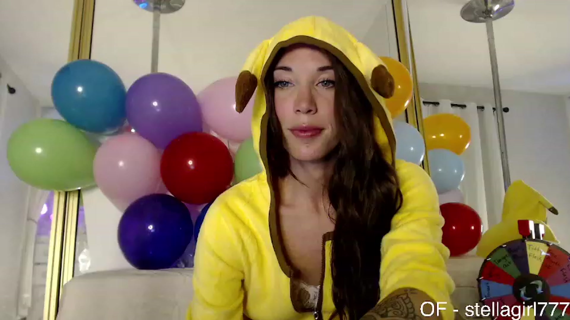 Gallery image thumbnail from Stellababe777's myfreecams stream on, 10/25/2023, 04:46 image 1 of 20