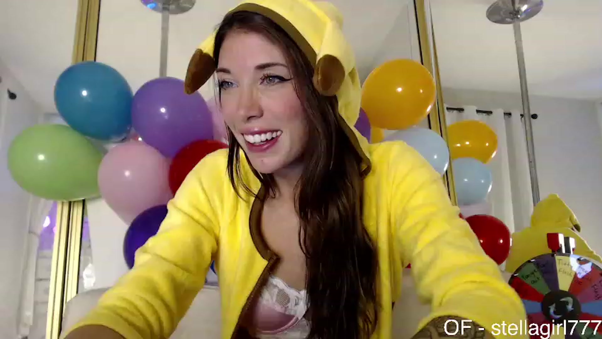 Gallery image thumbnail from Stellababe777's myfreecams stream on, 10/25/2023, 04:46 image 5 of 20