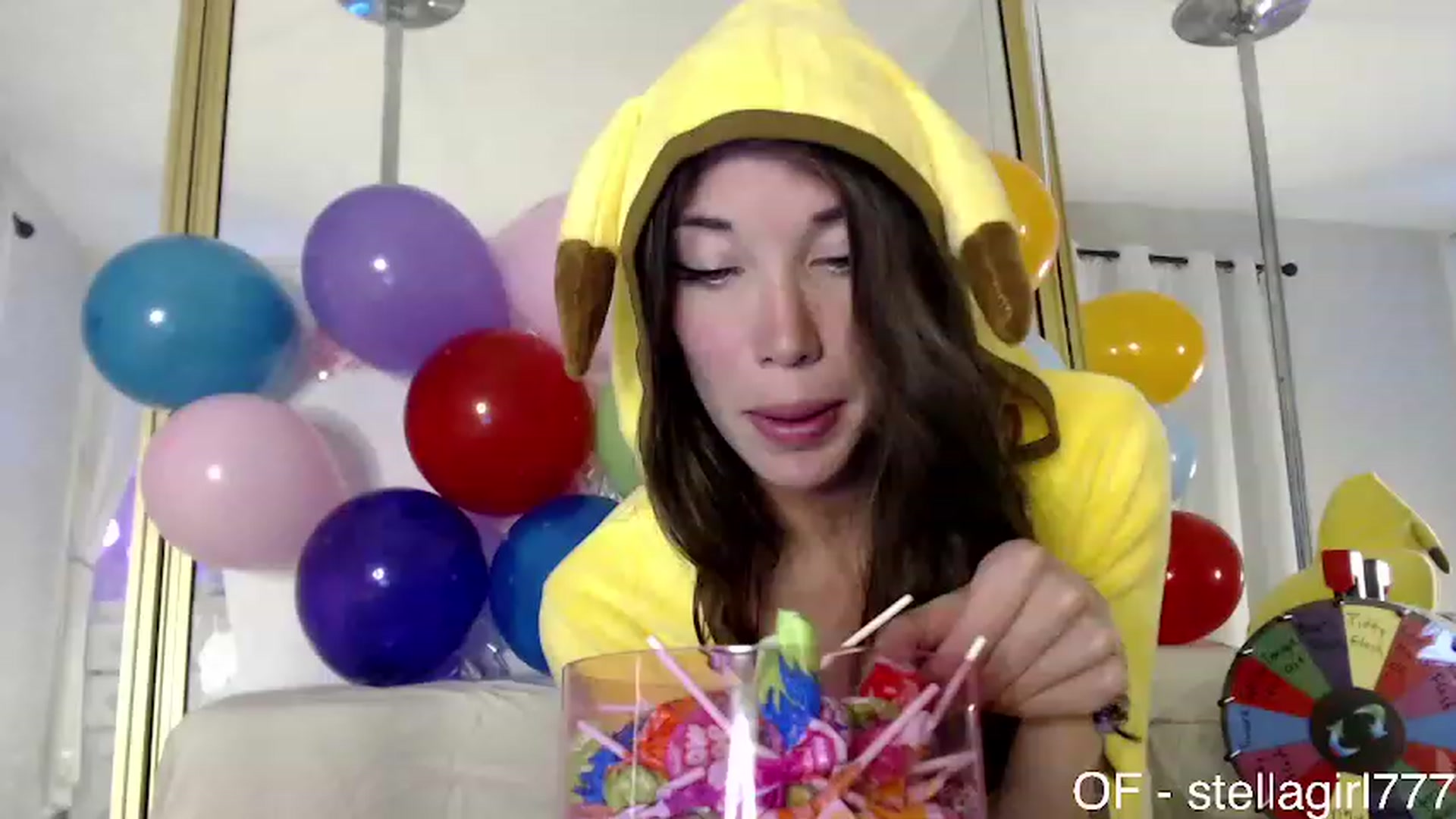 Gallery image thumbnail from Stellababe777's myfreecams stream on, 10/25/2023, 04:46 image 7 of 20