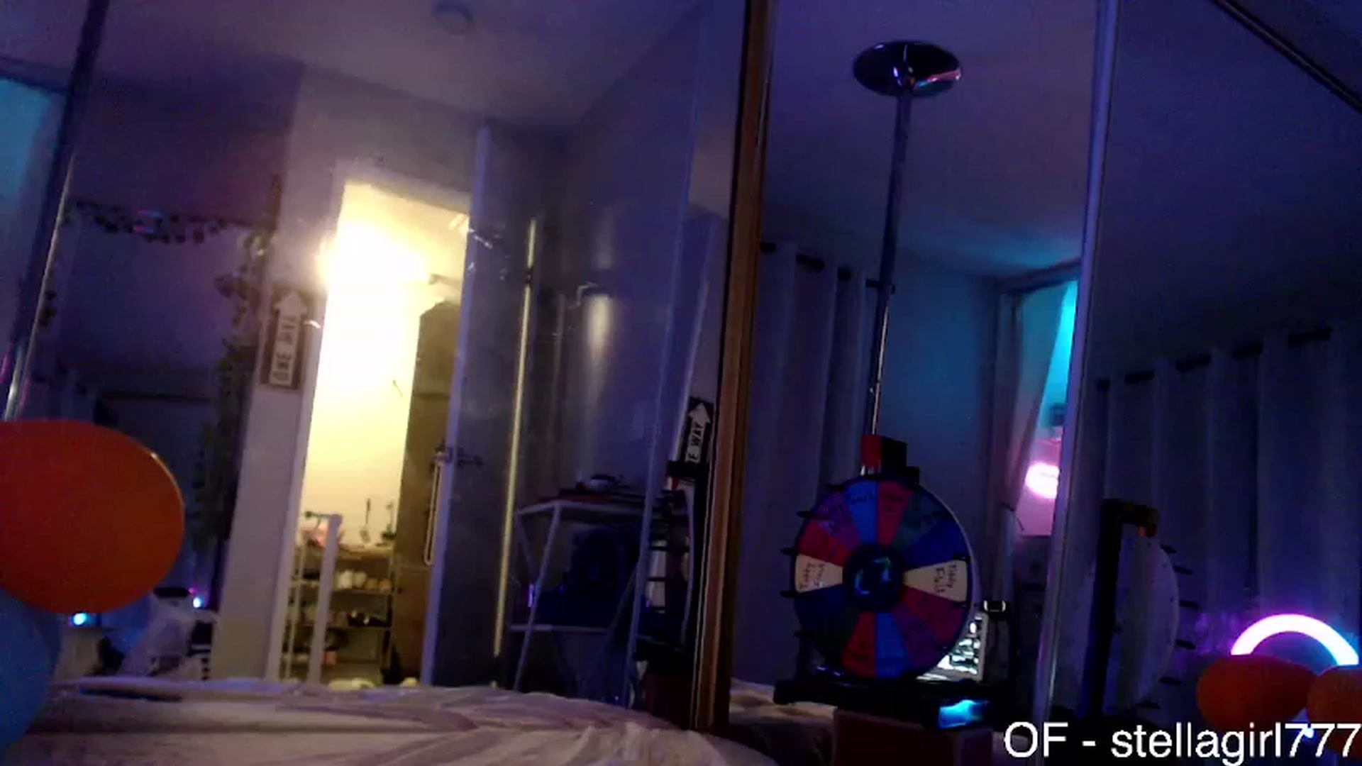 Gallery image thumbnail from Stellababe777's myfreecams stream on, 11/08/2023, 06:02 image 19 of 20