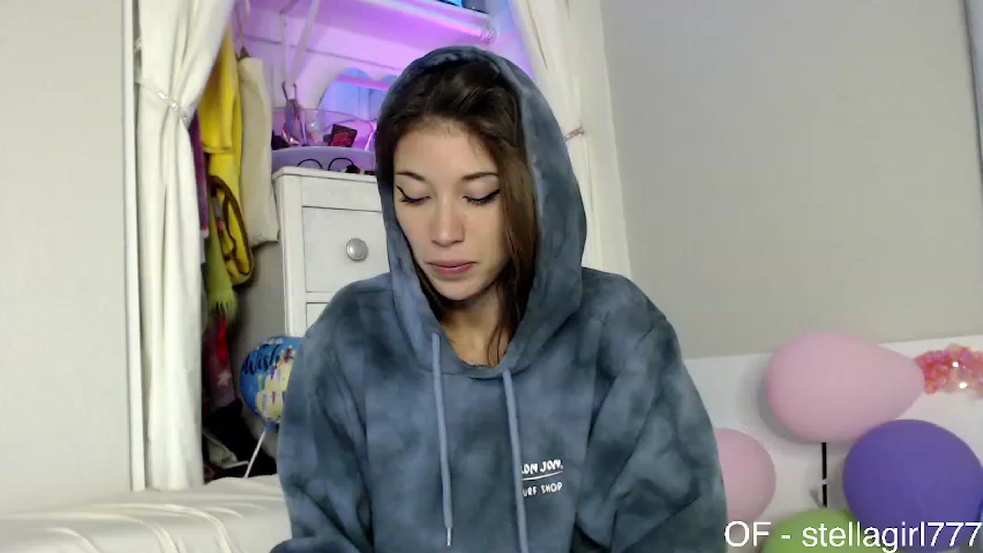Gallery image thumbnail from Stellababe777's myfreecams stream on, 11/22/2023, 07:57 image 8 of 20