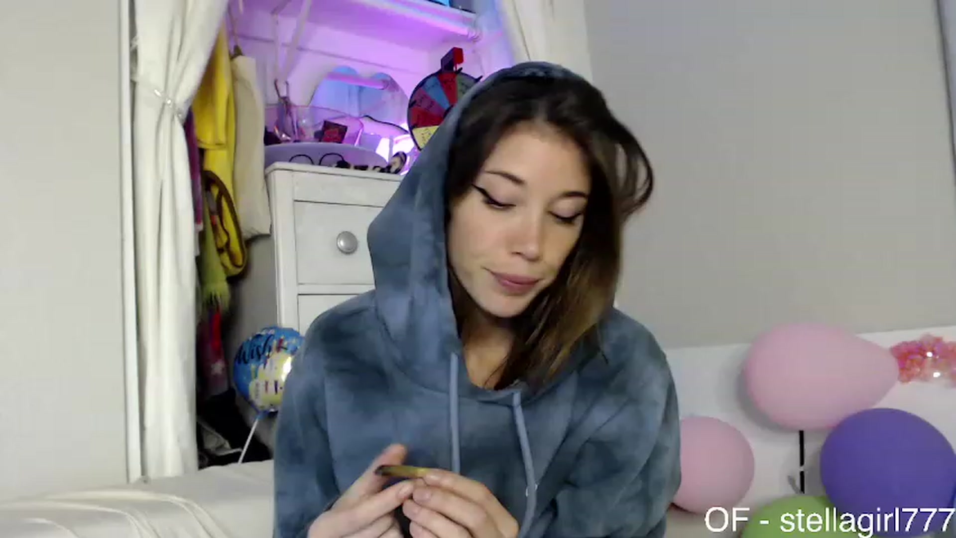 Gallery image thumbnail from Stellababe777's myfreecams stream on, 11/22/2023, 07:57 image 10 of 20