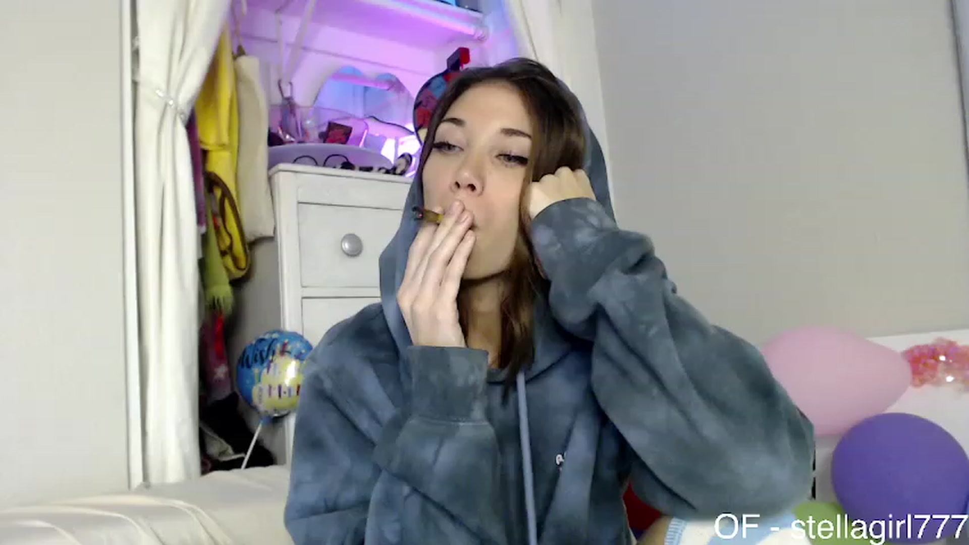 Gallery image thumbnail from Stellababe777's myfreecams stream on, 11/22/2023, 07:57 image 12 of 20