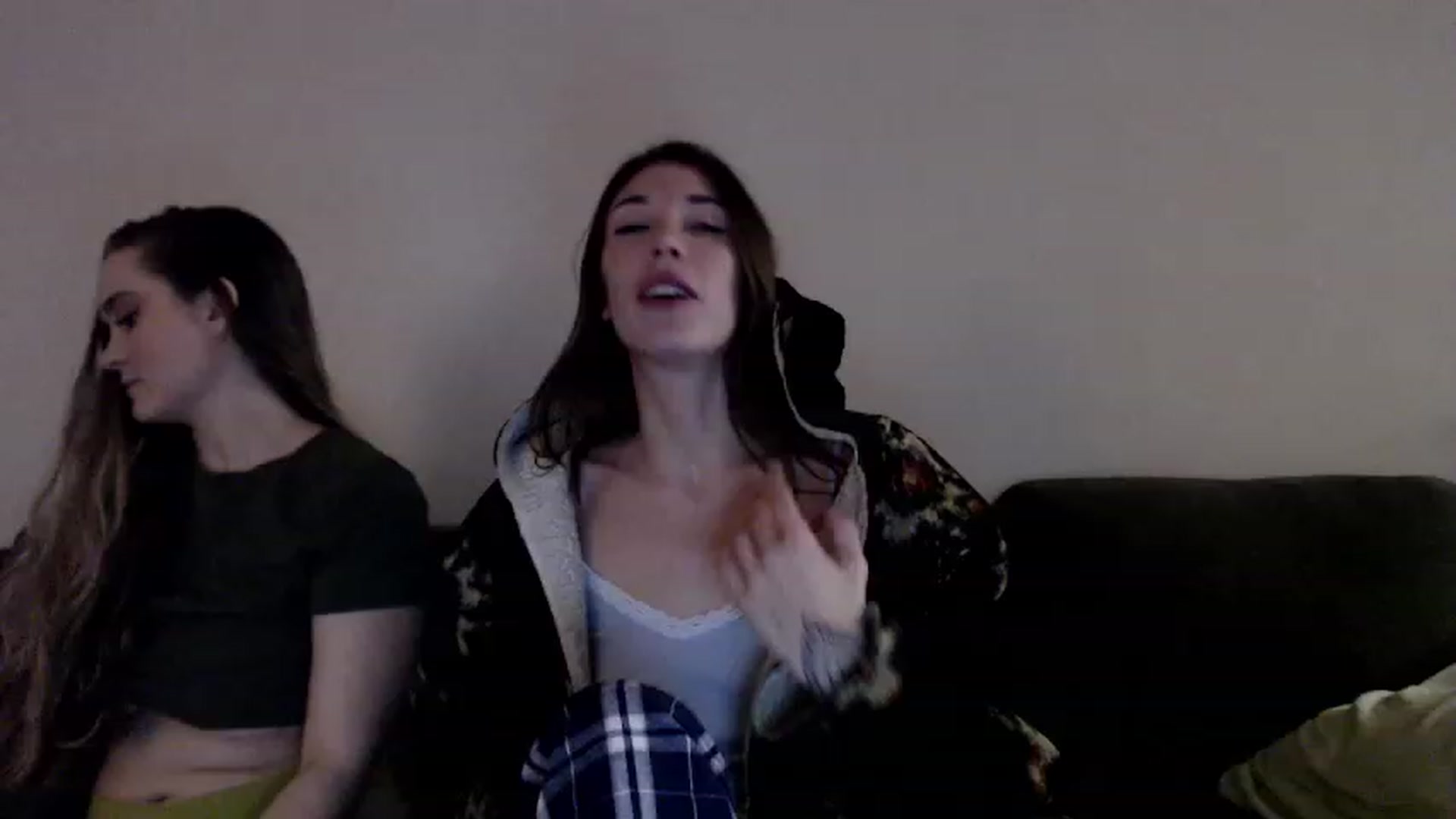 Gallery image thumbnail from Stellababe777's myfreecams stream on, 01/06/2024, 08:35 image 16 of 20