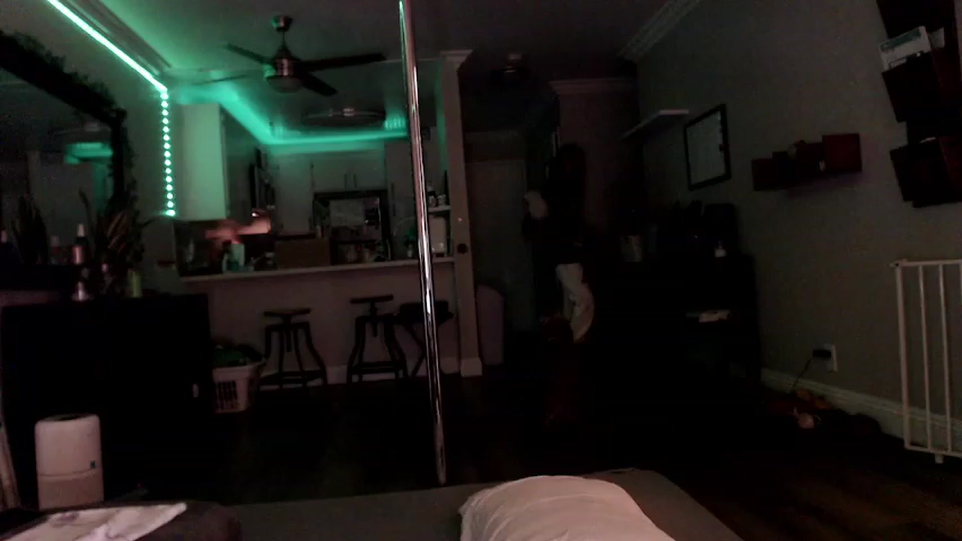 Gallery image thumbnail from Stellababe777's myfreecams stream on, 01/12/2024, 07:25 image 6 of 20